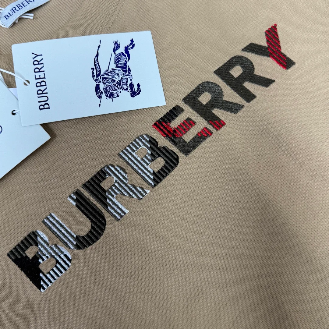 Футболки Женские Burberry 11615861