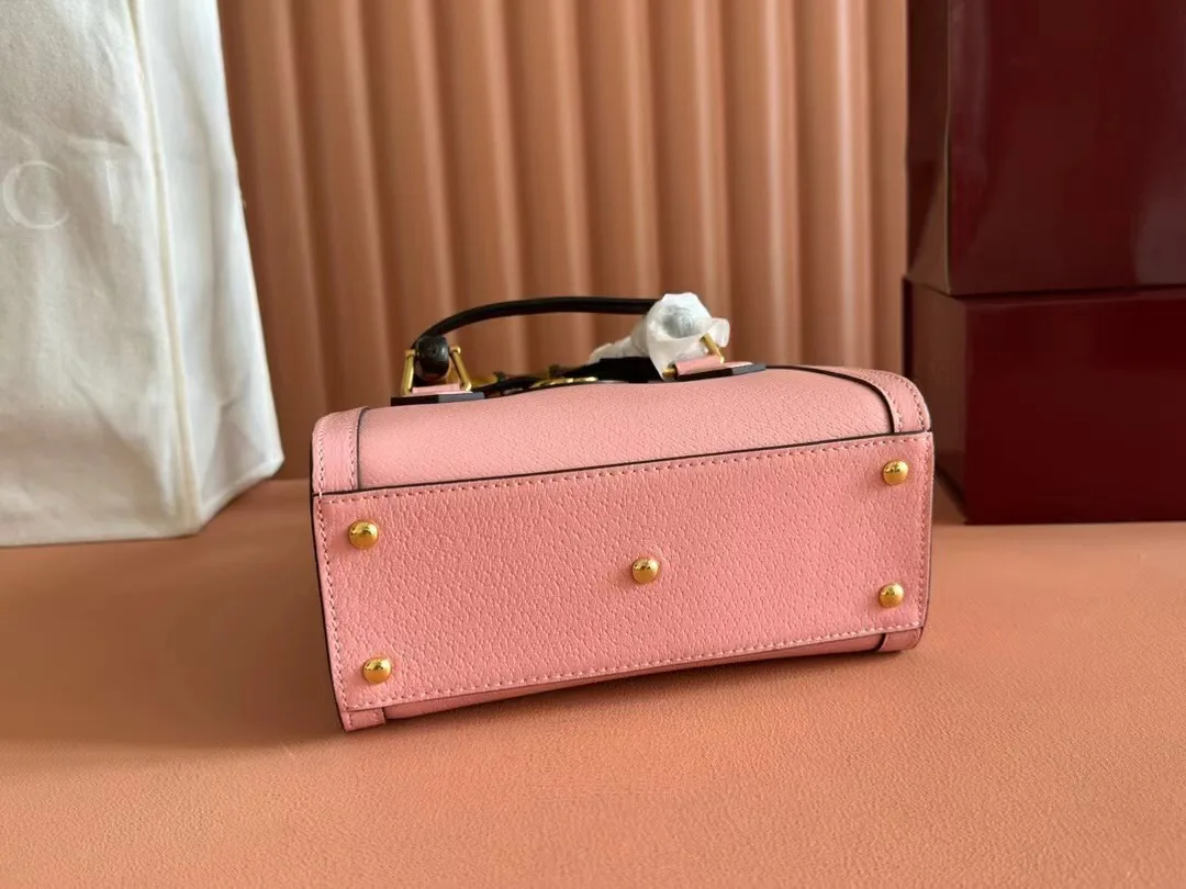 Классические Сумки Женские Gucci 11336073