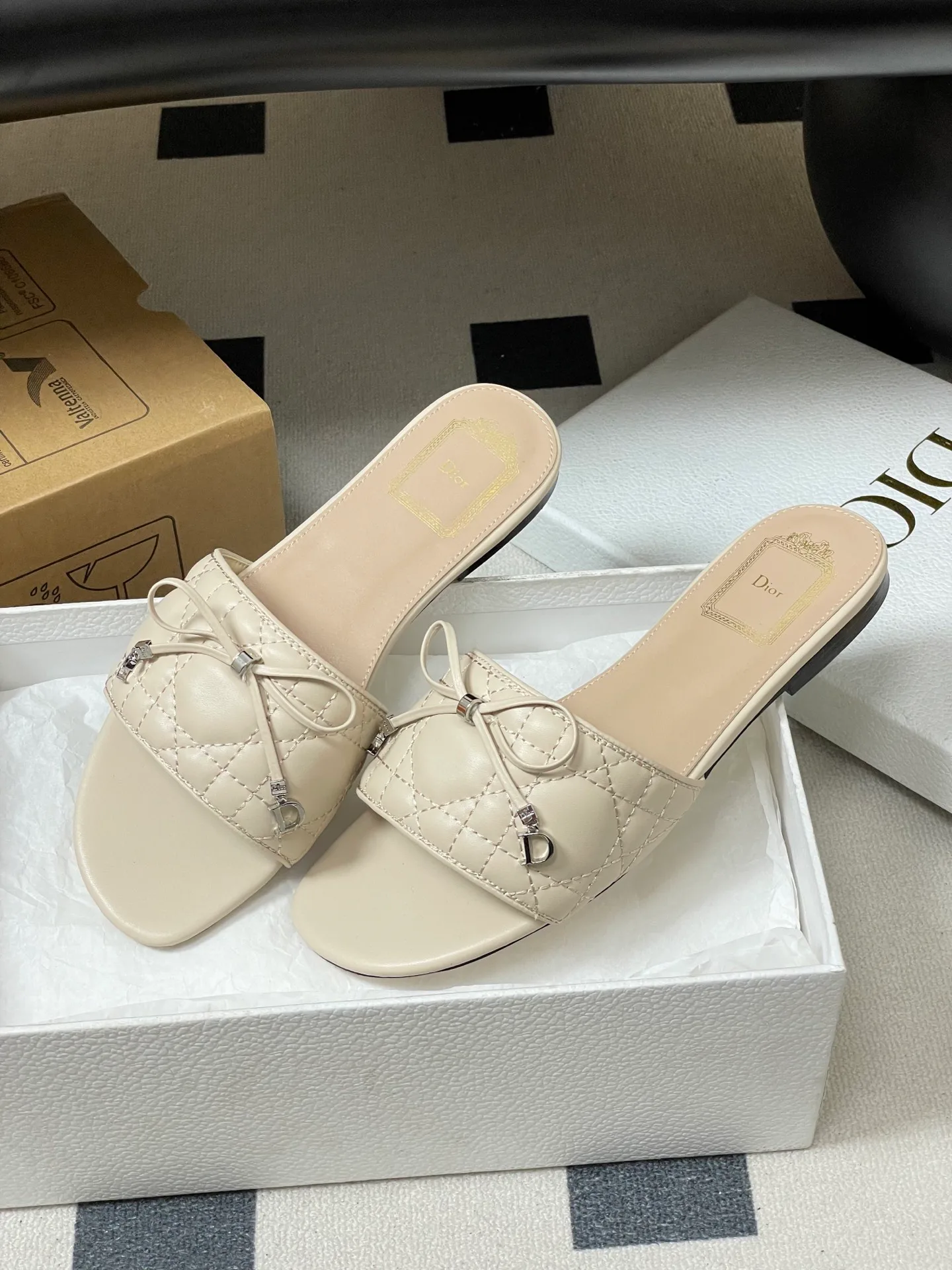Сандалии Женские Christian Dior 12837263