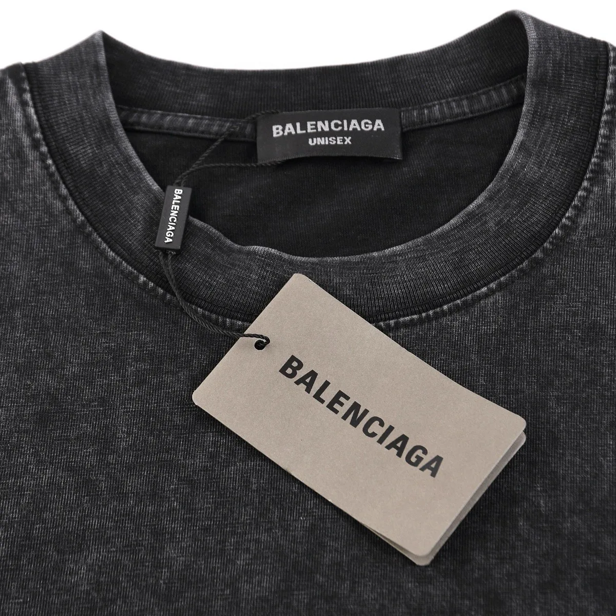 Футболки Женские Balenciaga 11634727
