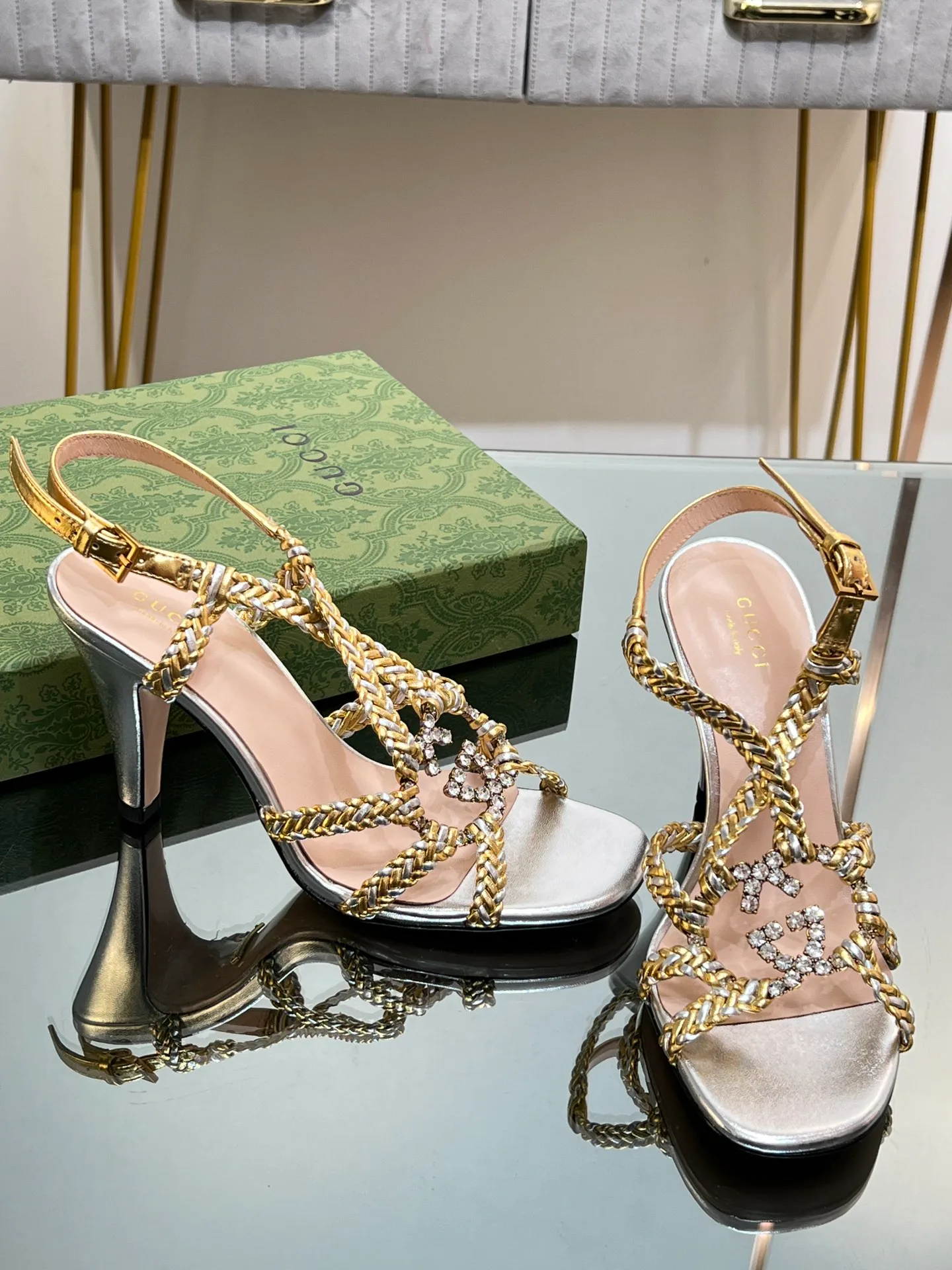 Босоножки Женские Gucci 11507560