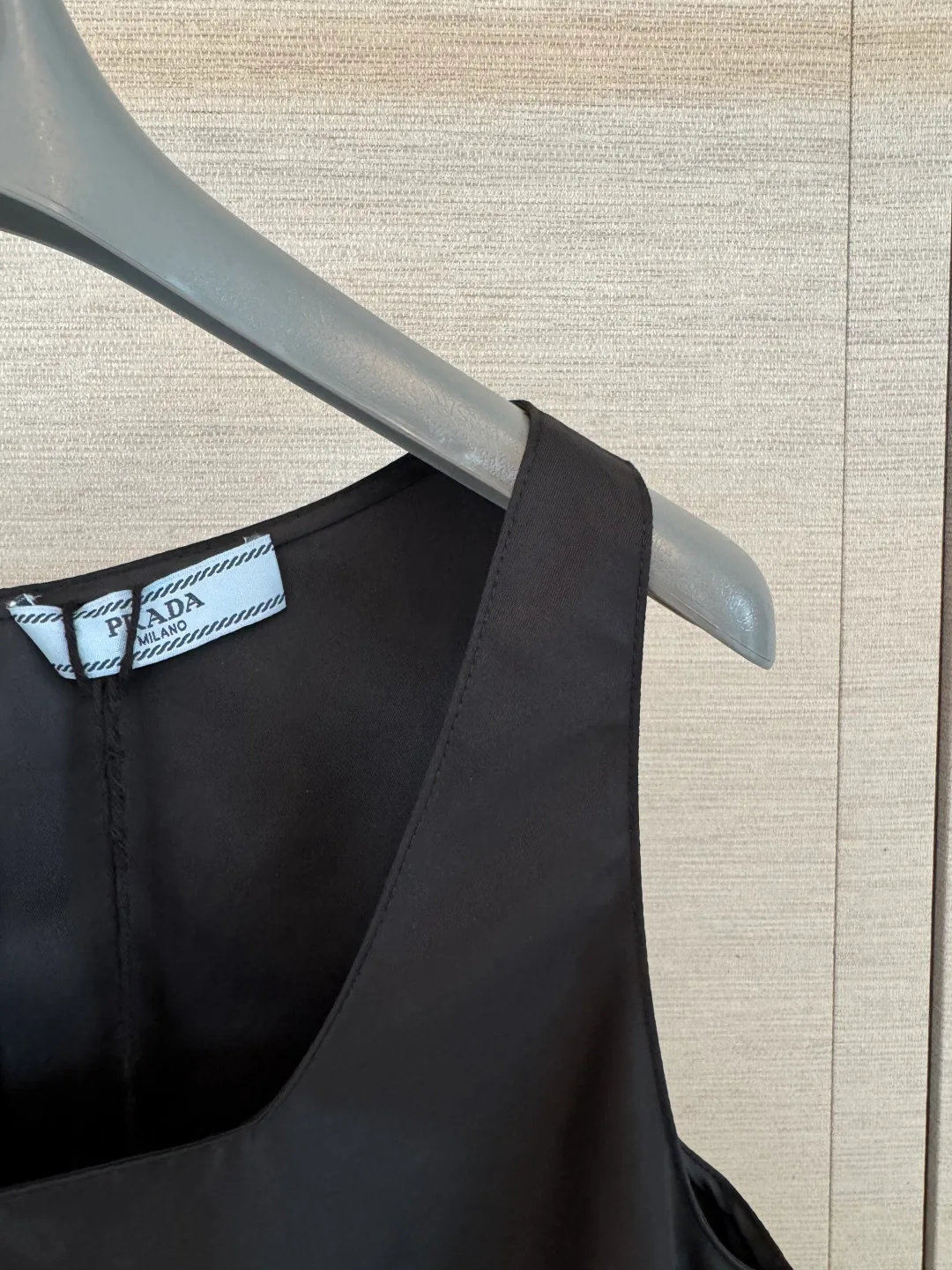 Платья Женские Prada 17289905
