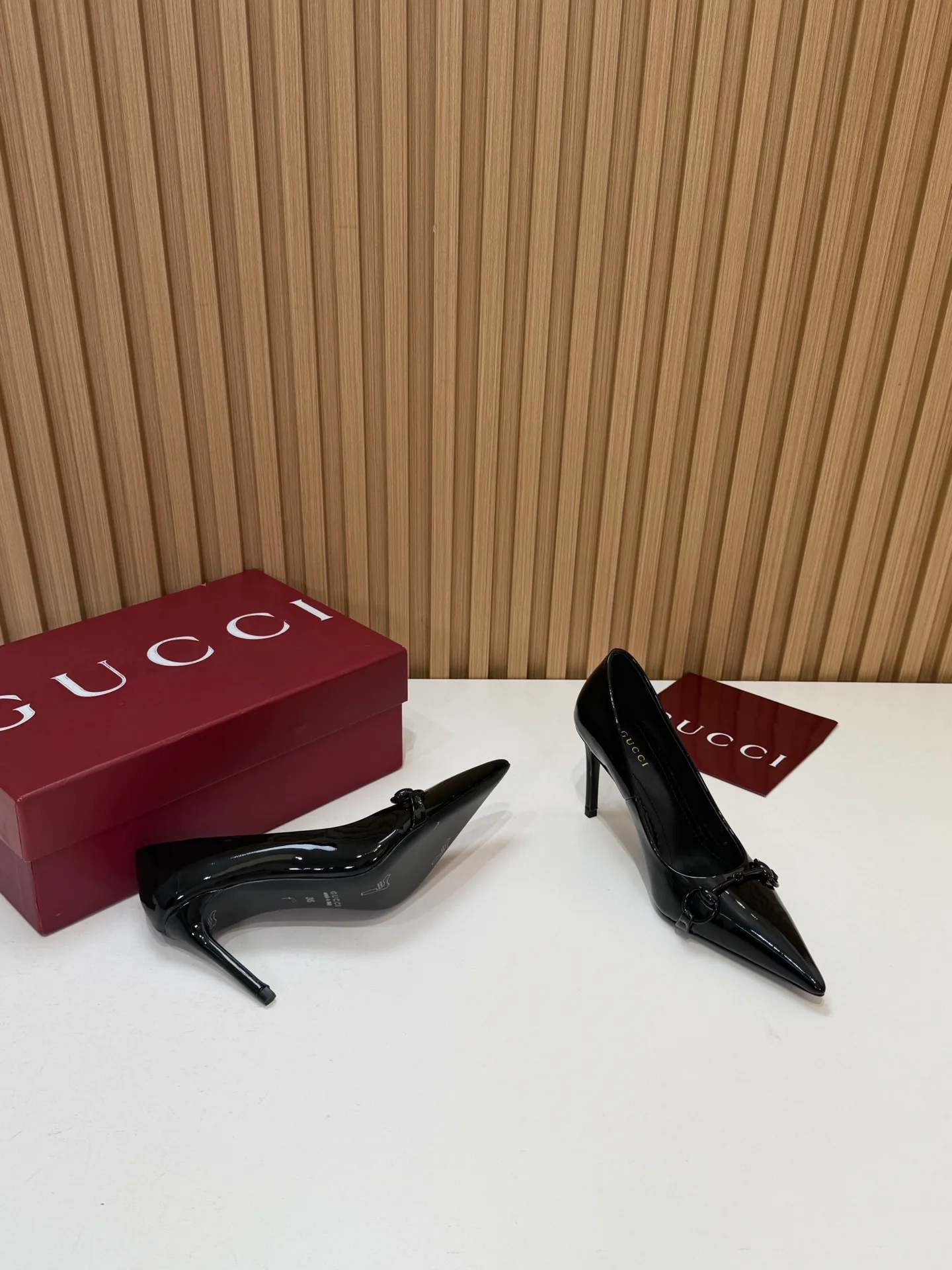 Туфли Женские Gucci 18700160