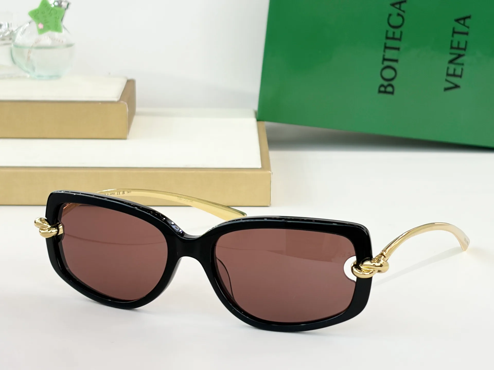 Очки Bottega Veneta 12564440