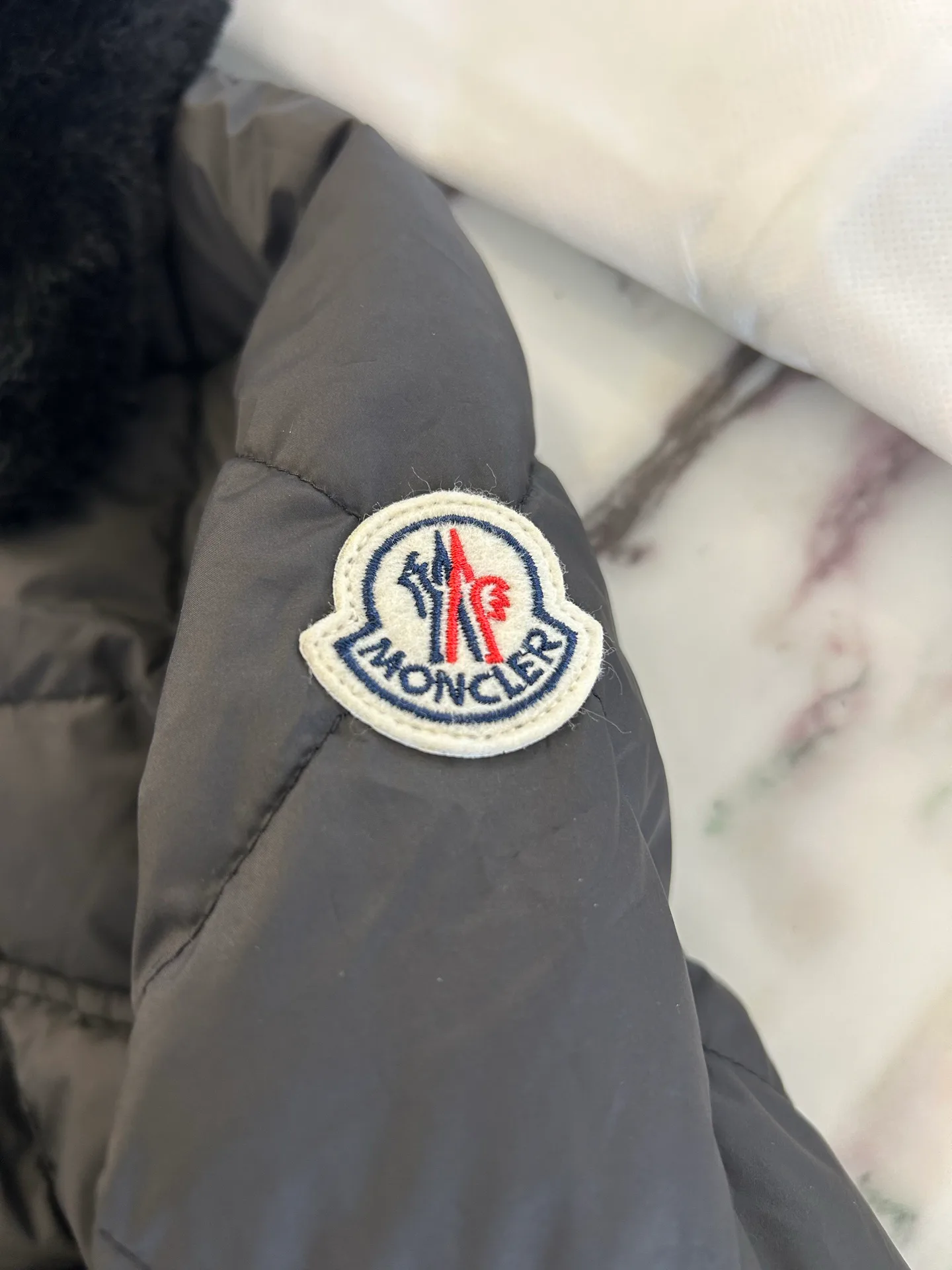 Куртки И Пуховики Мужские Moncler 18231454