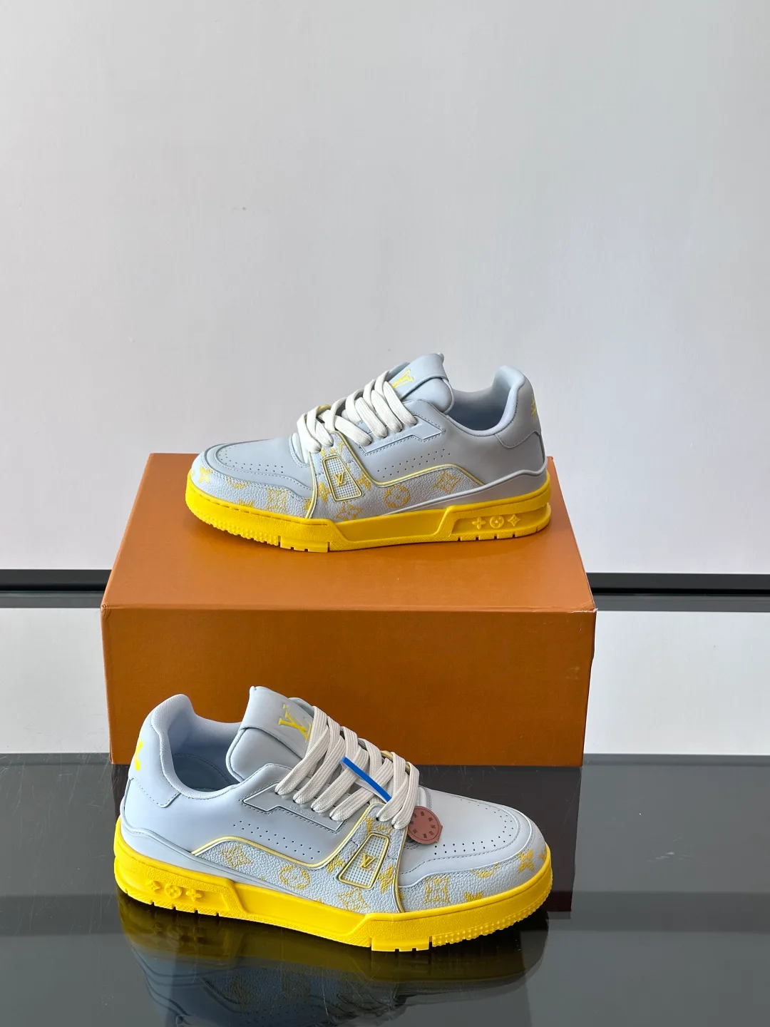 Кроссовки Мужские Louis Vuitton 69670