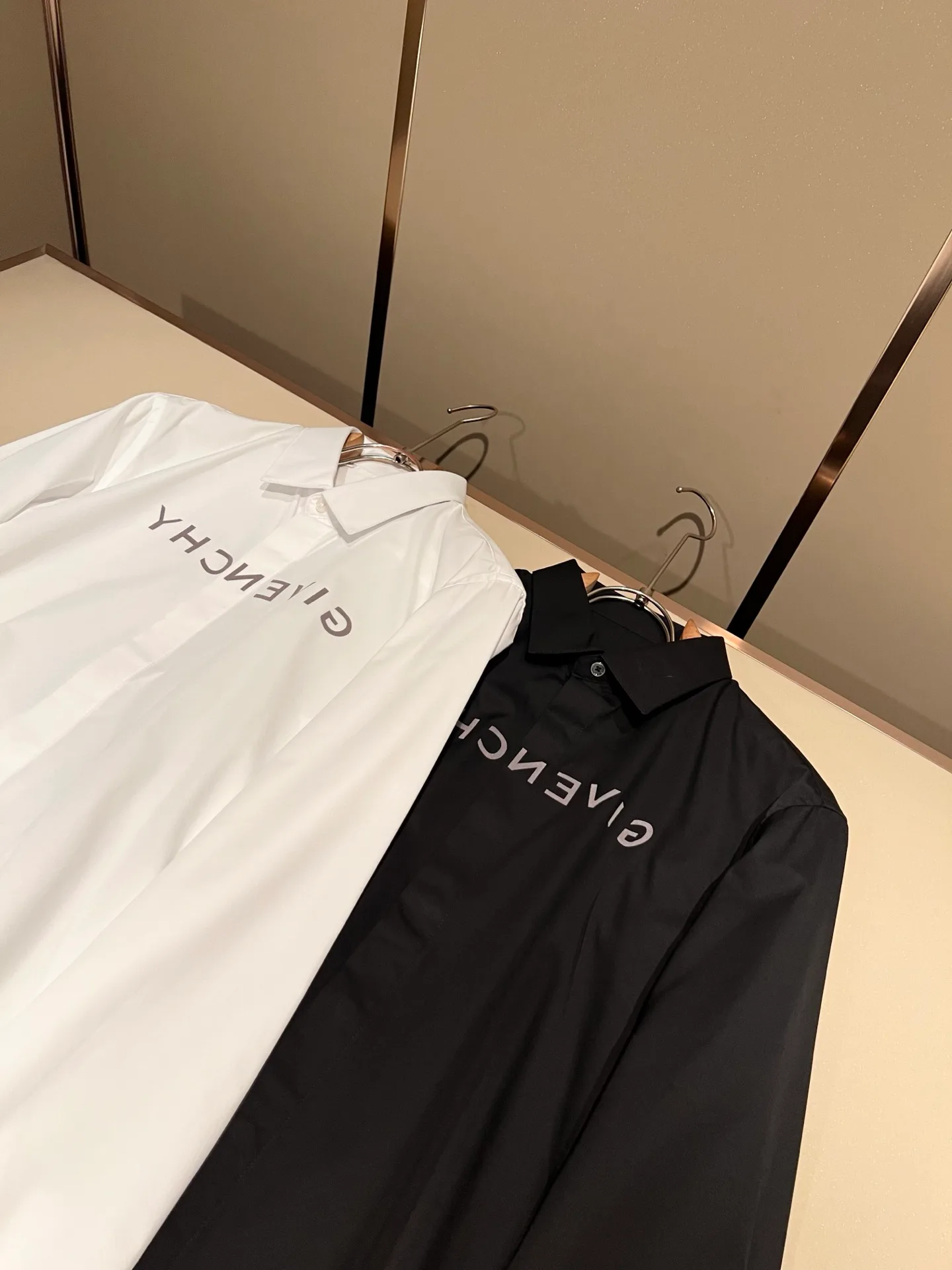 Рубашки Мужские Givenchy 18495719