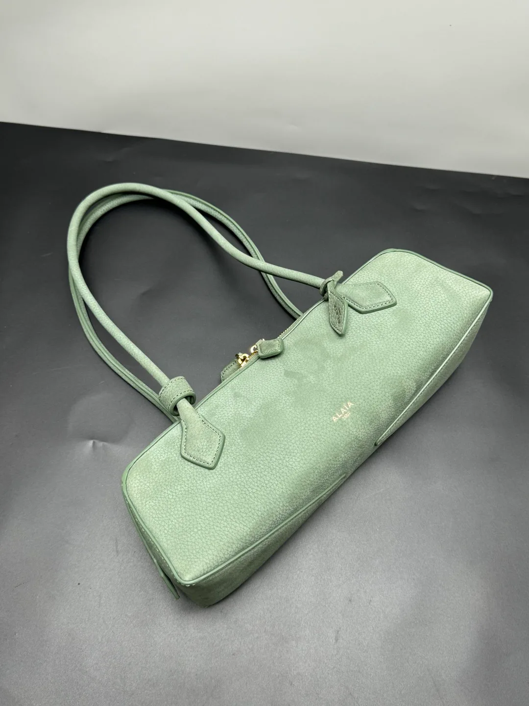 Сумки На Ремне Женские Alaia 102340