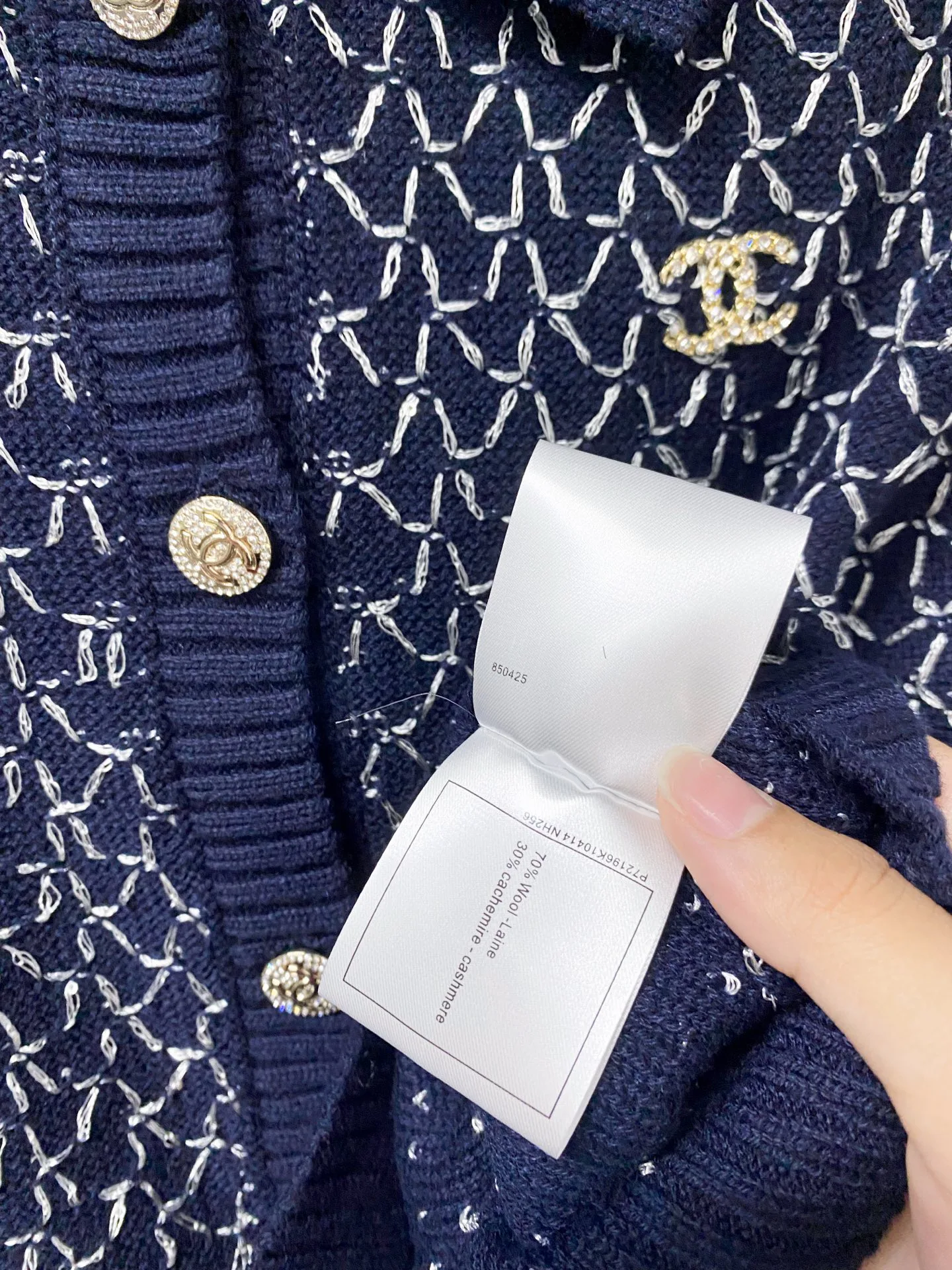 Жилеты Женские Chanel 18138433
