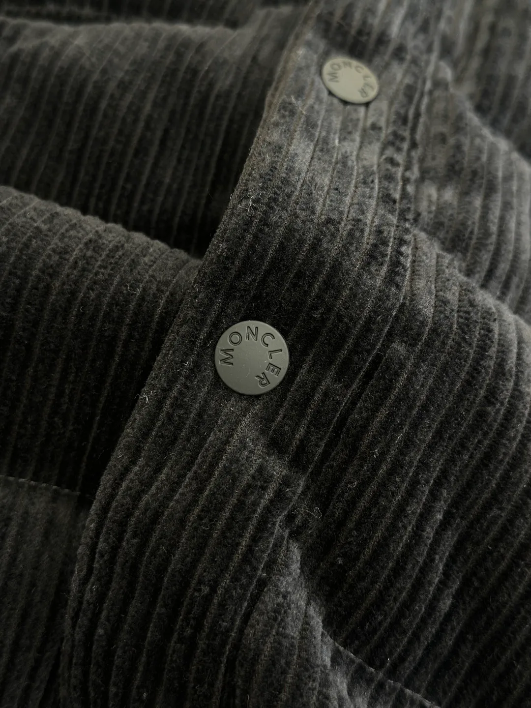 Куртки И Пуховики Мужские Moncler 18209781