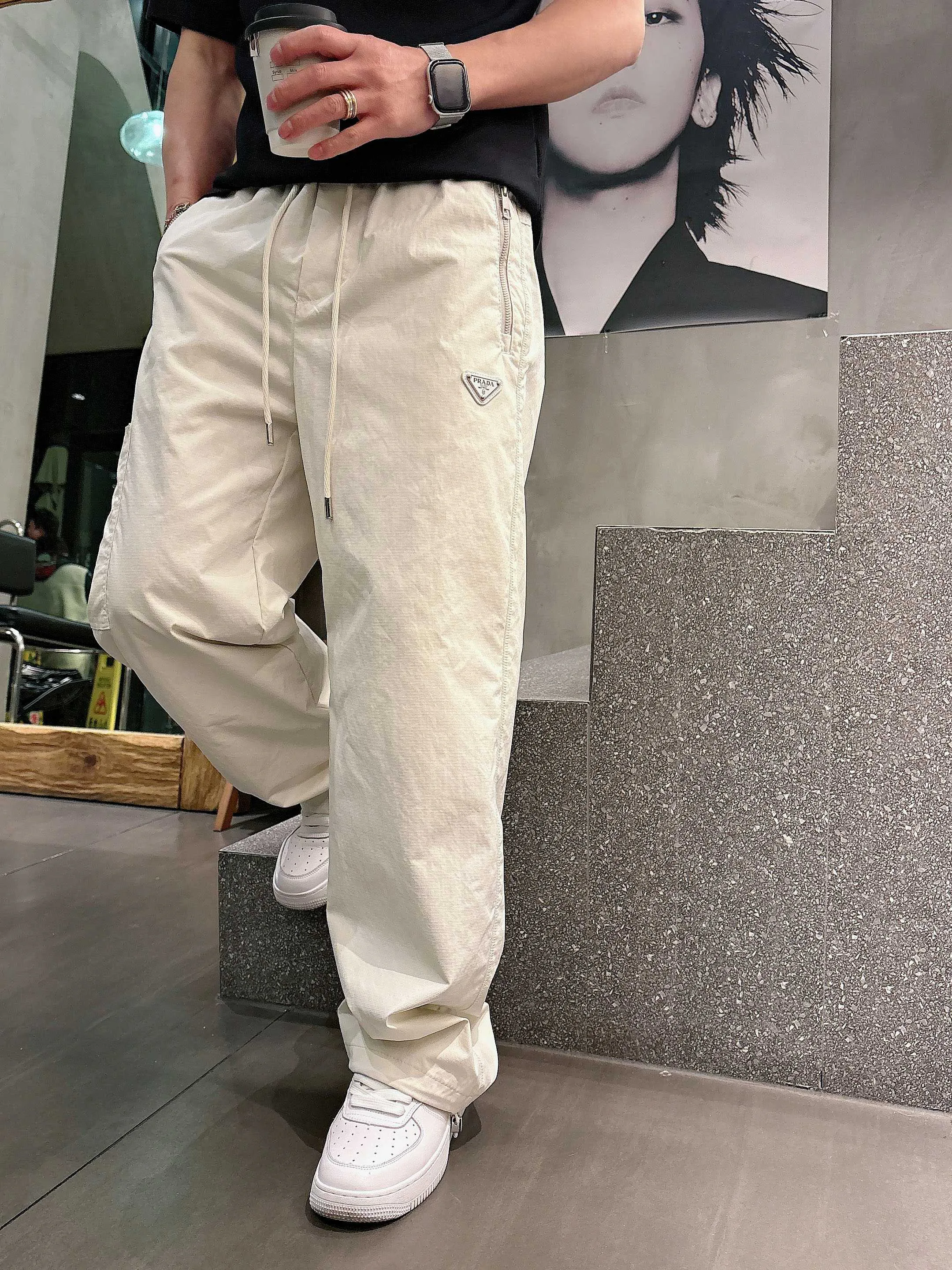 Брюки Мужские Prada 13147751