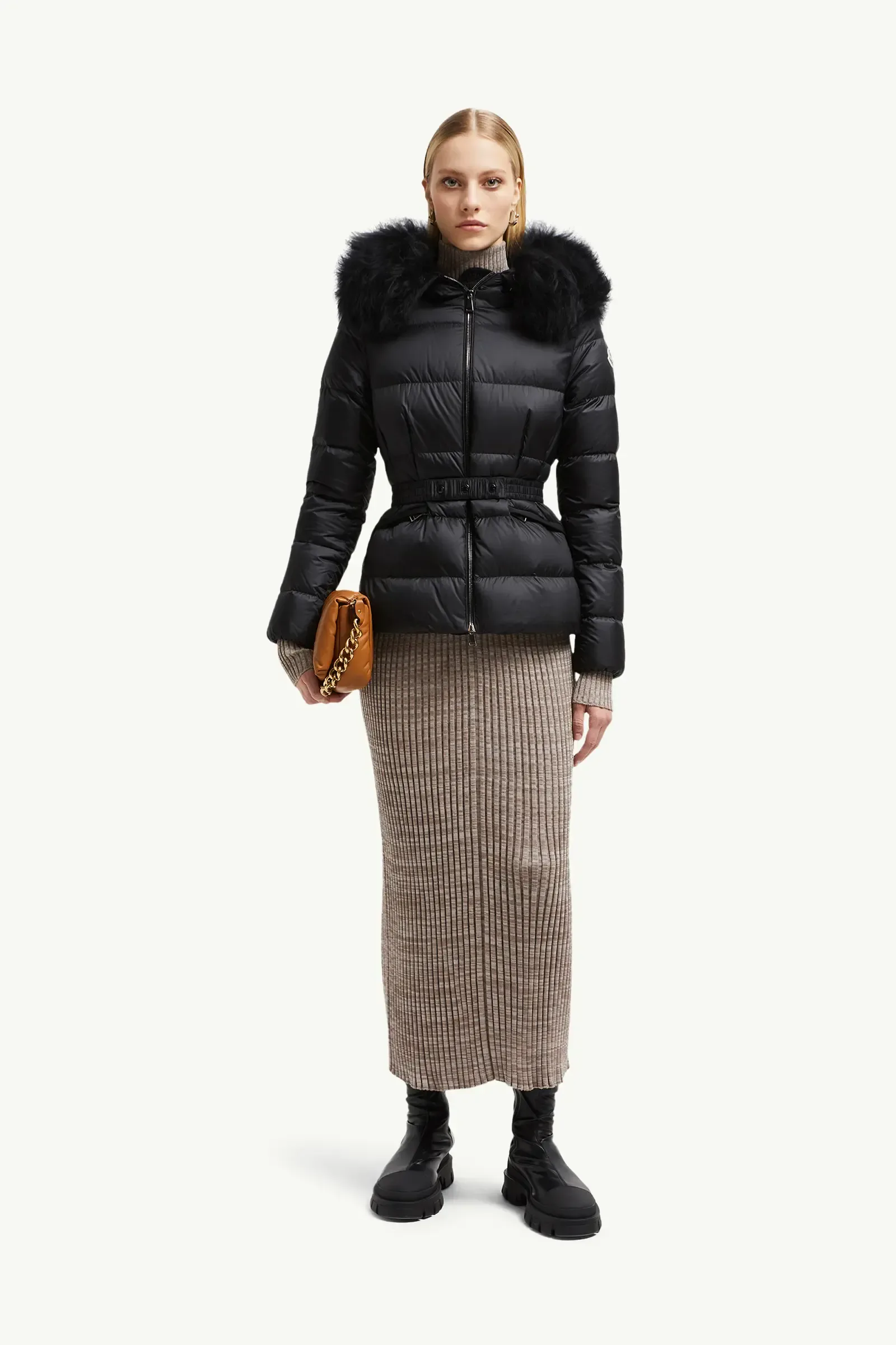 Куртки И Пуховики Женские Moncler 18486558