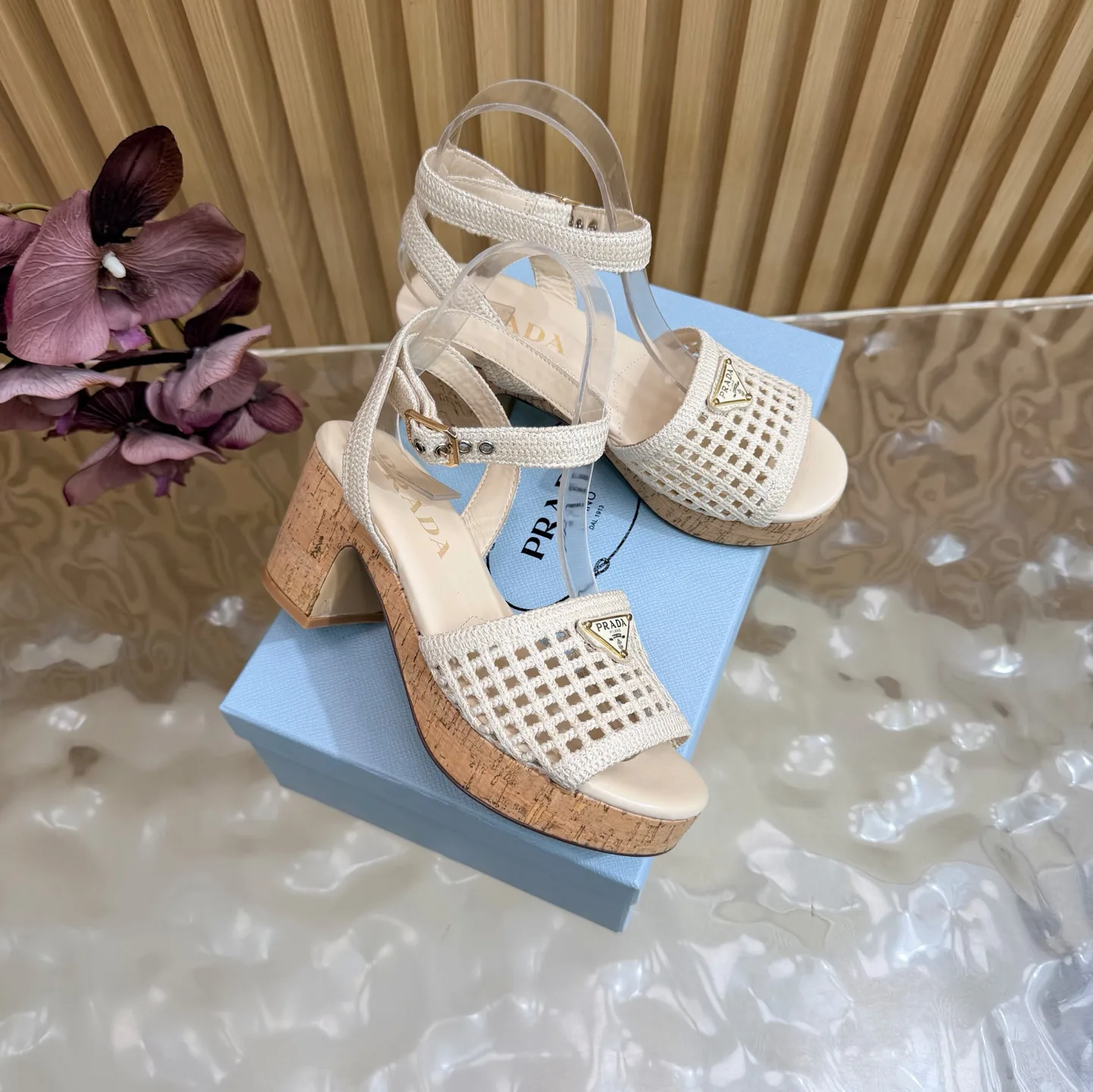 Босоножки Женские Prada 17757715