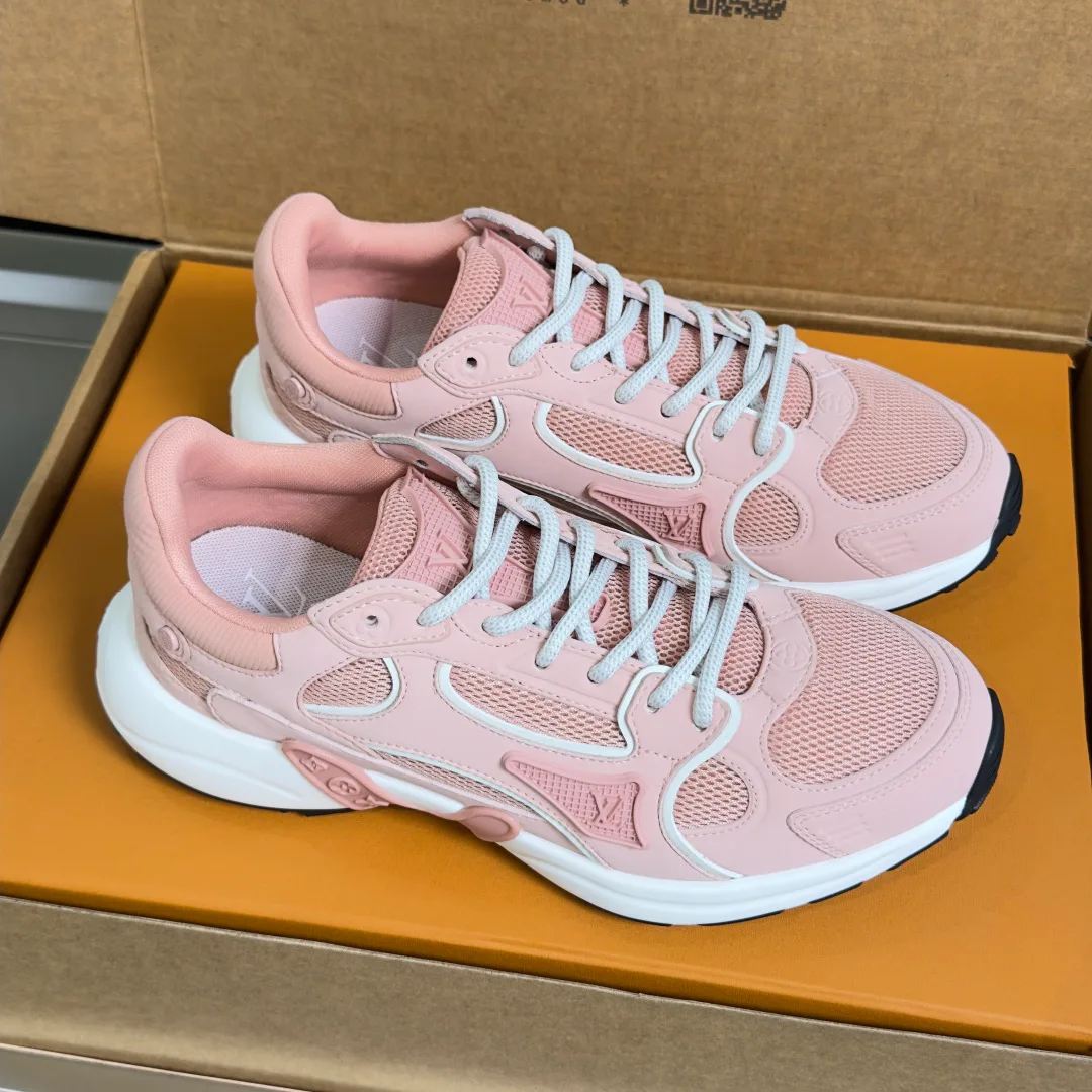 Кроссовки Женские Louis Vuitton 11646816