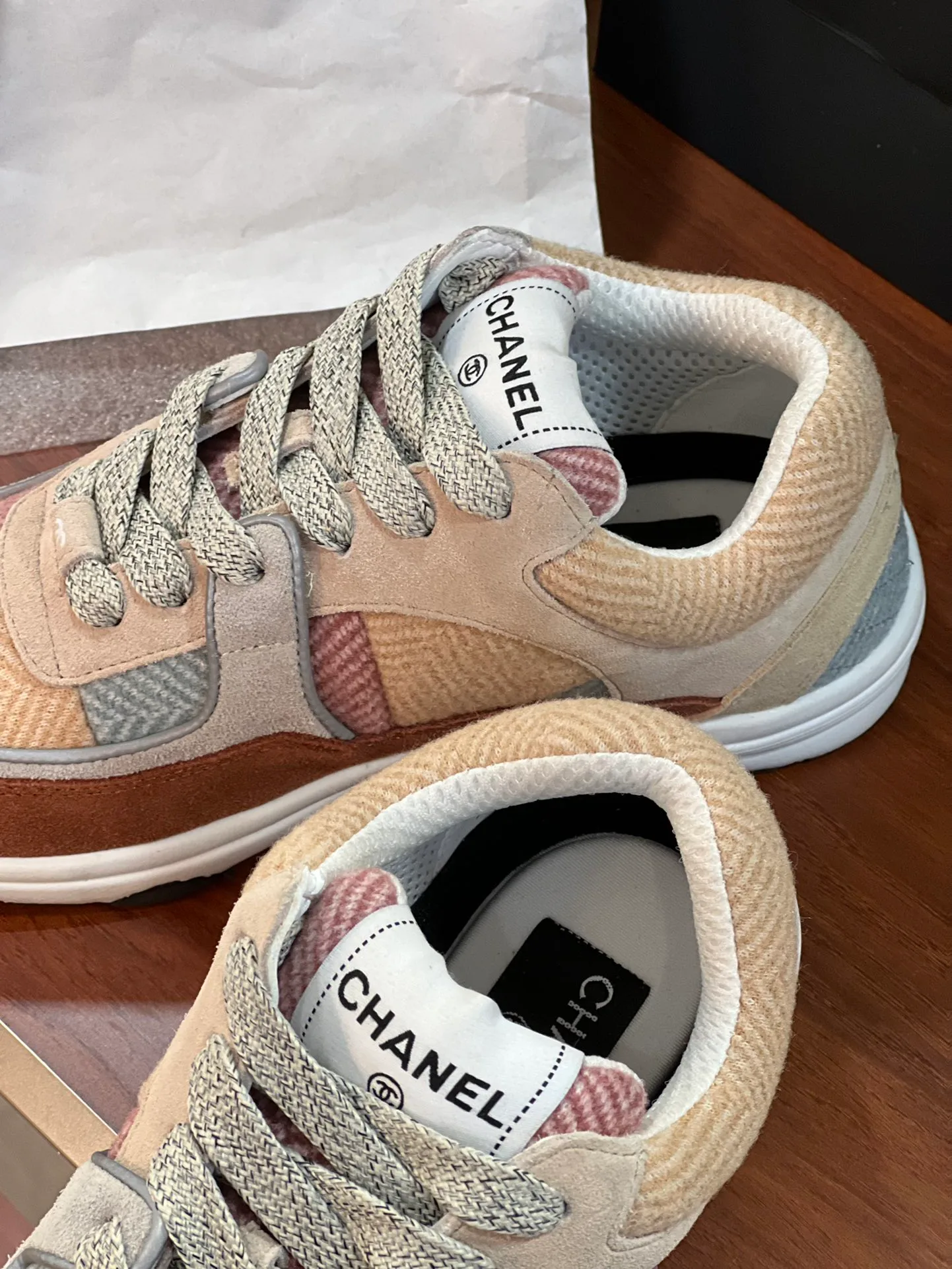 Кроссовки Женские Chanel 1021205