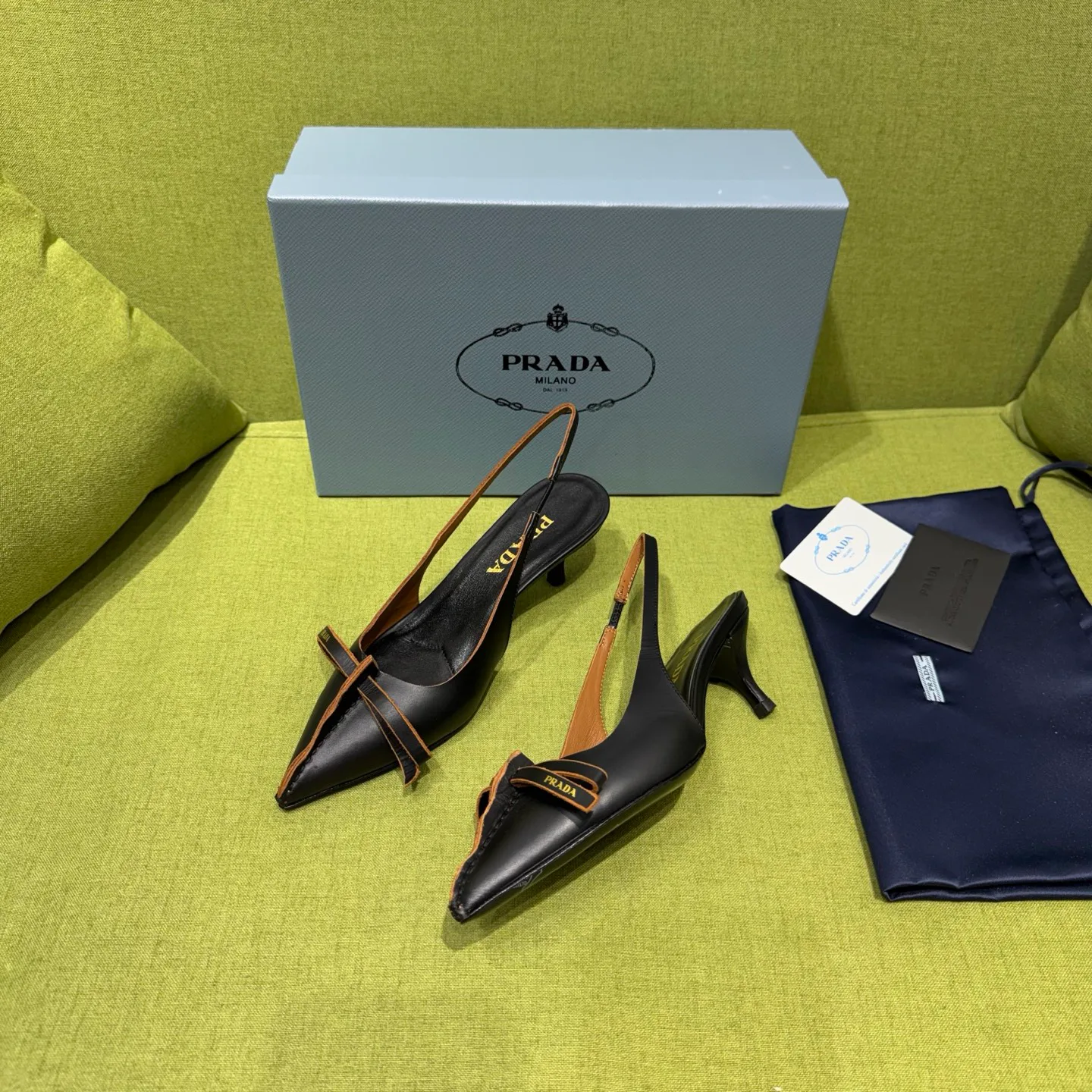 Туфли Женские Prada 18709013