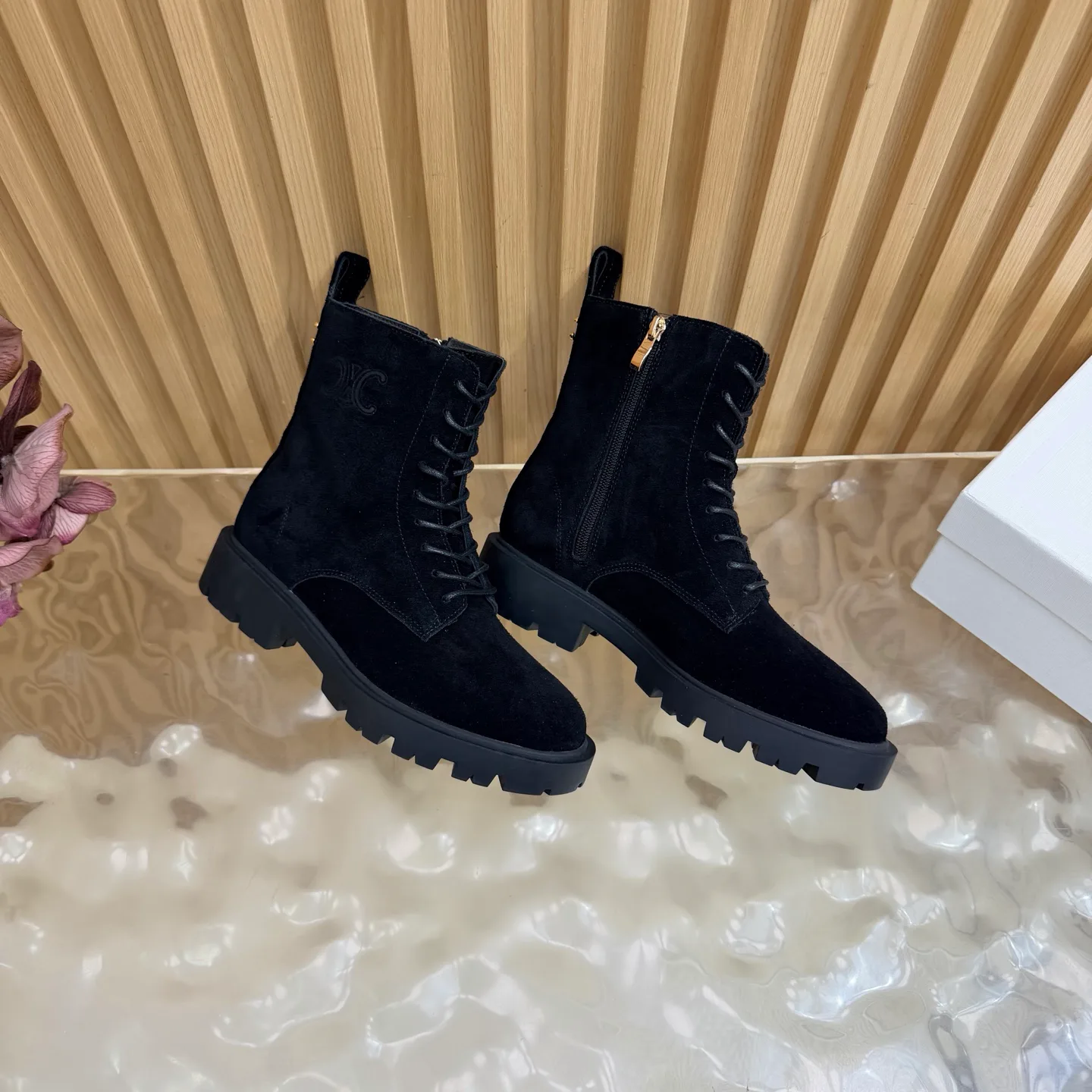 Ботинки Женские Celine 18235171