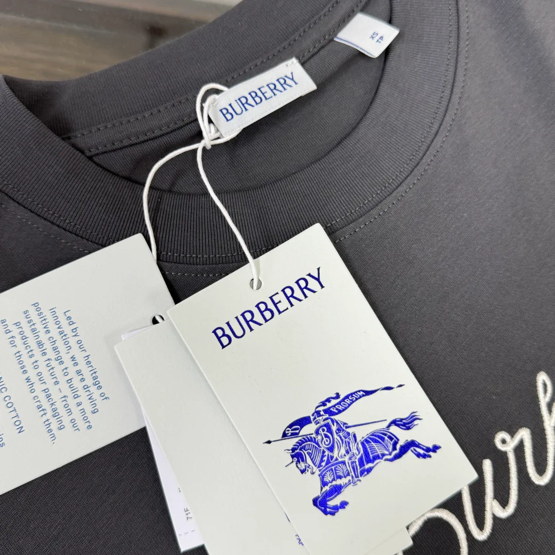 Футболки Женские Burberry 11829354