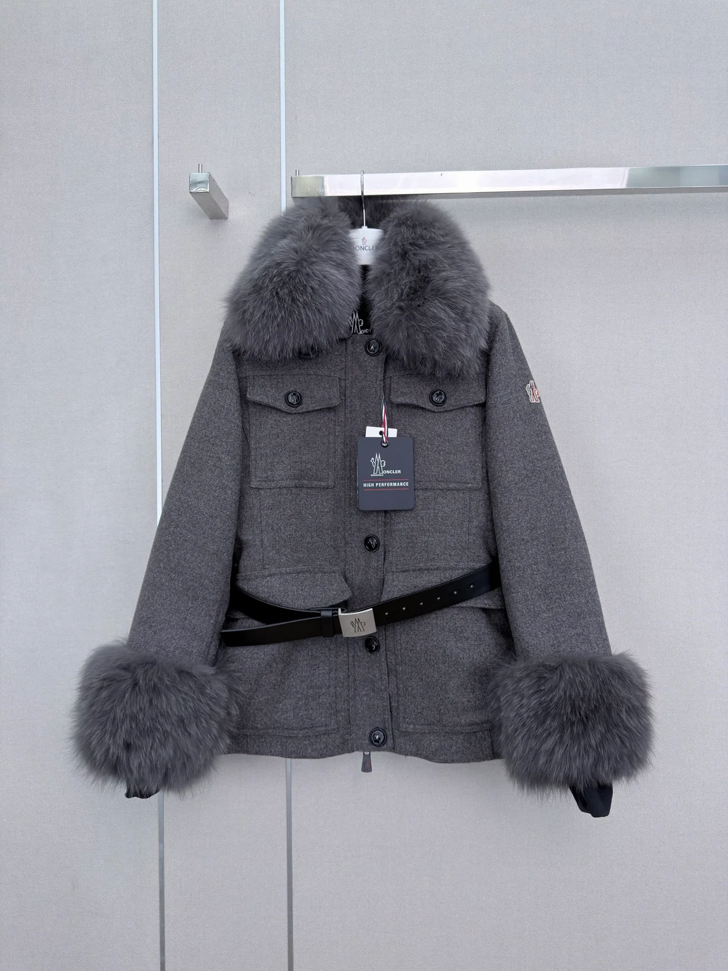 Куртки И Пуховики Женские Moncler 19911783