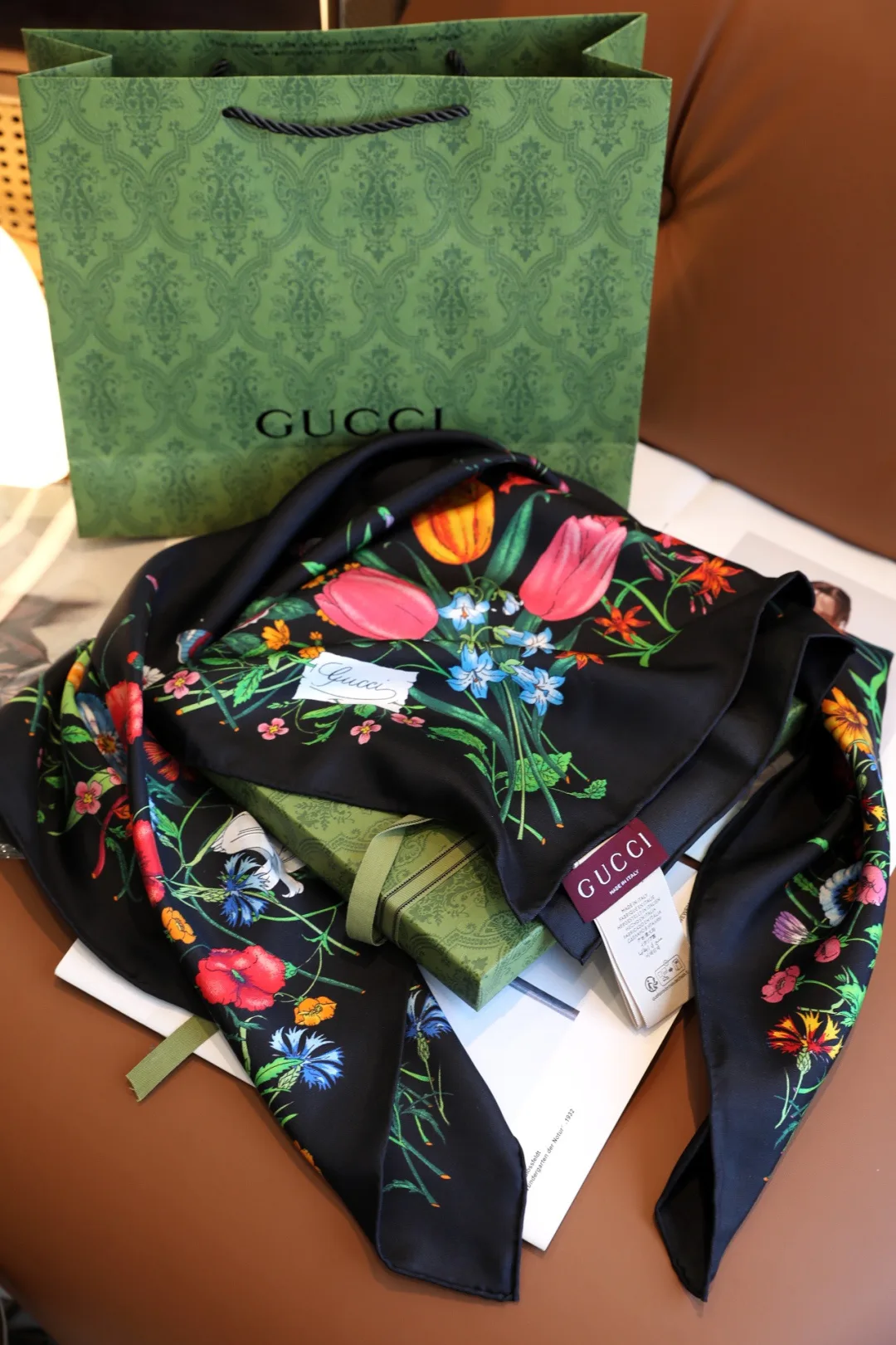 Шарфы Gucci 9648215