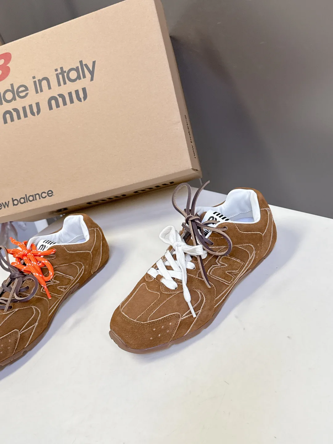 Кроссовки Женские Miu Miu 13454787