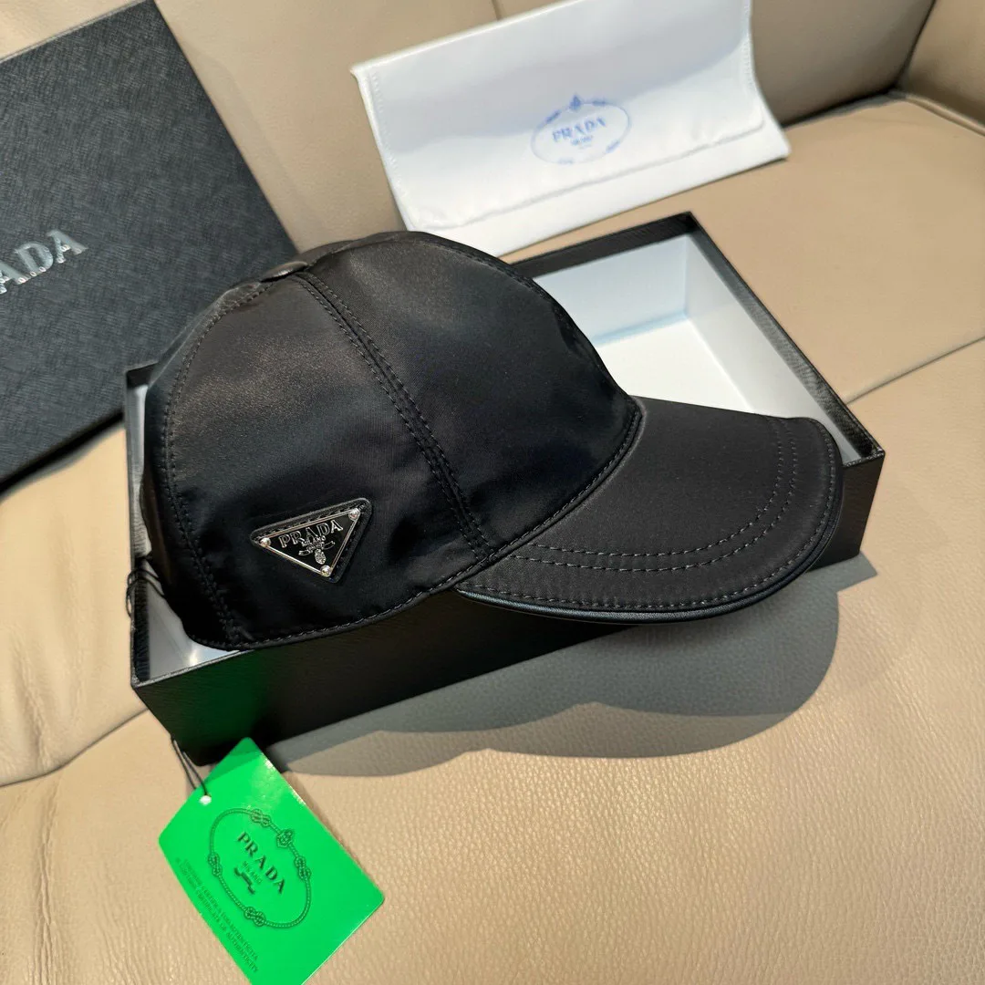 Головные Уборы Prada 17604798