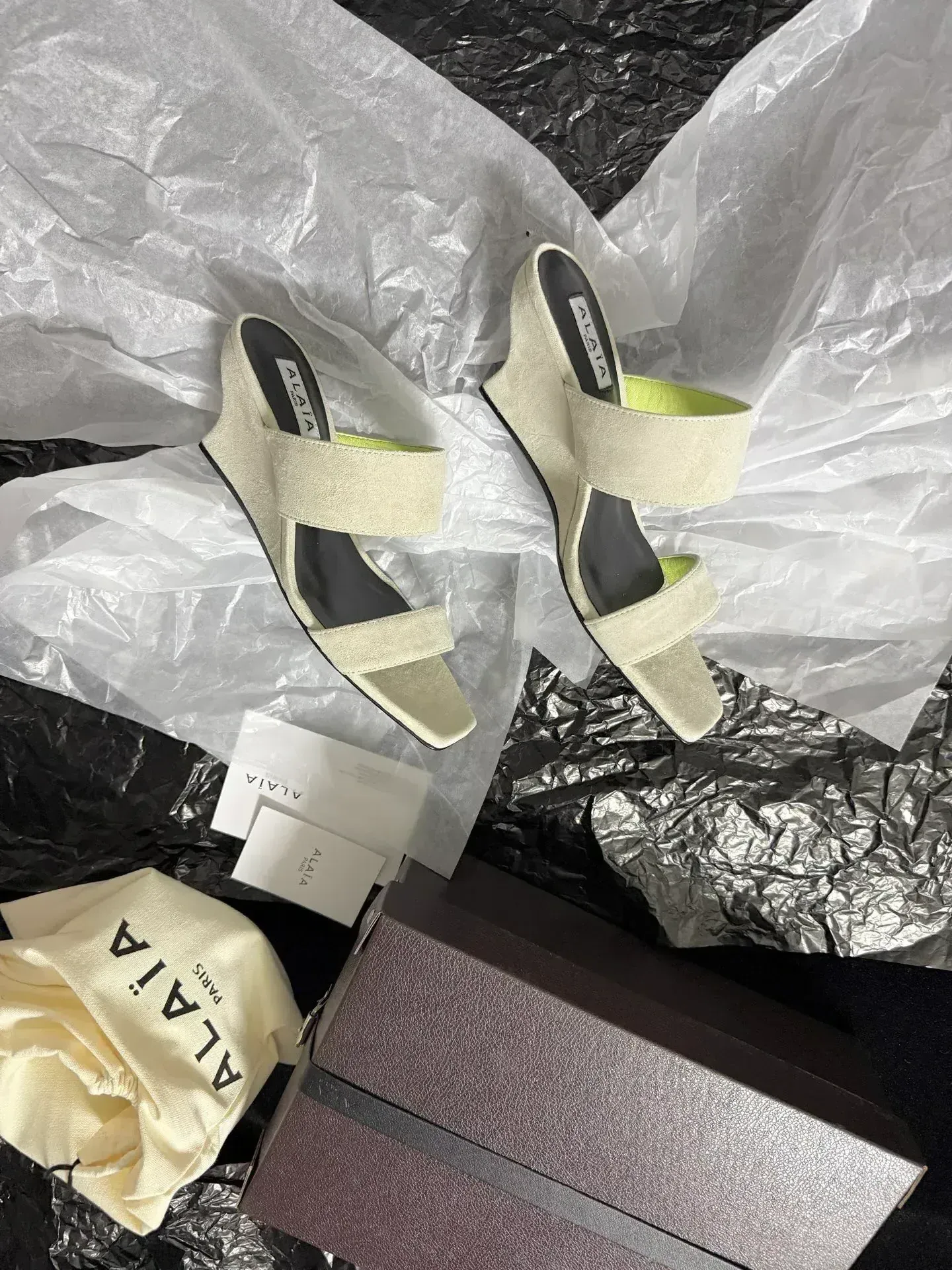 Босоножки Женские Alaia 9476153