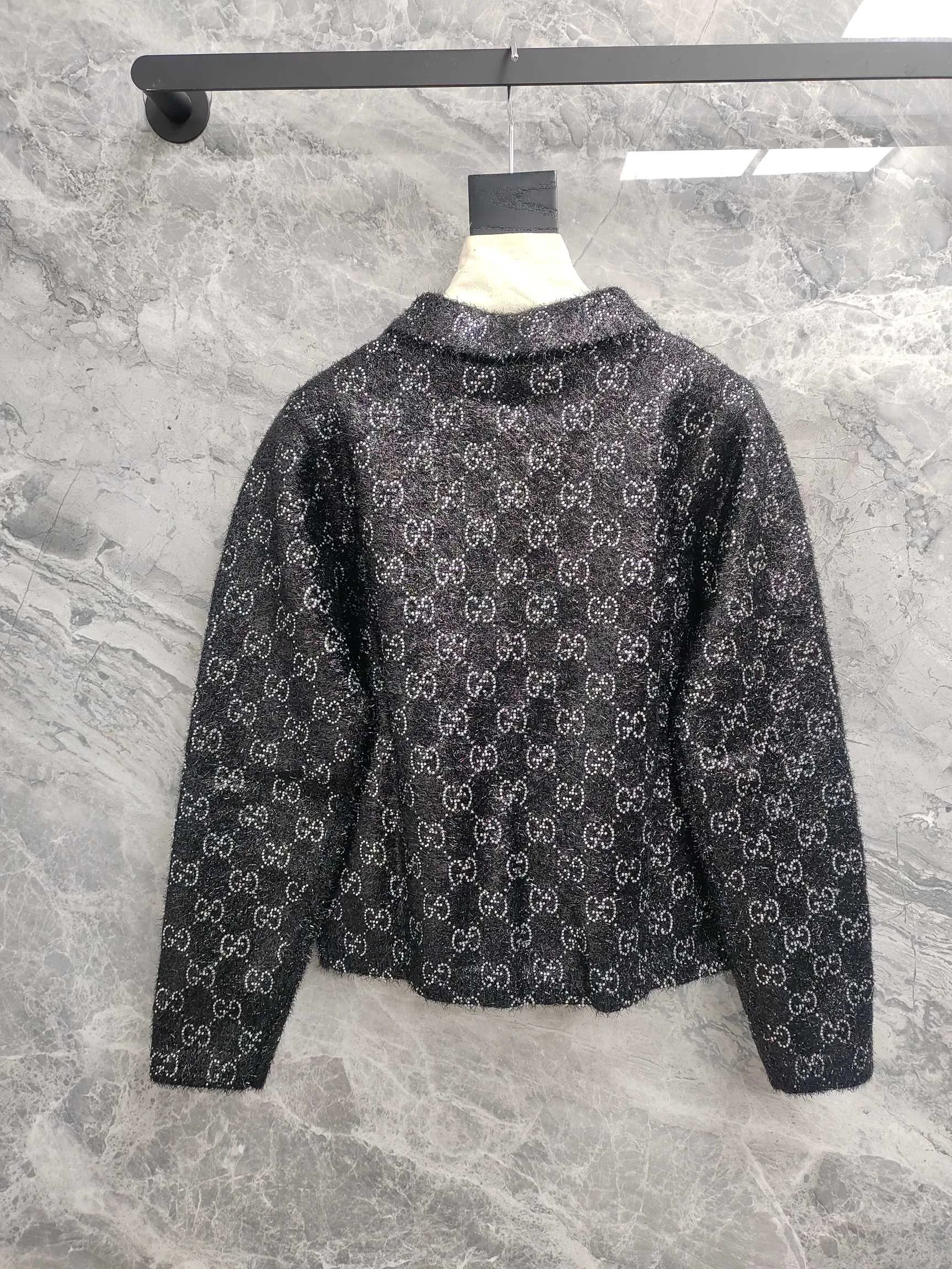 Куртки И Пуховики Женские Gucci 1617051