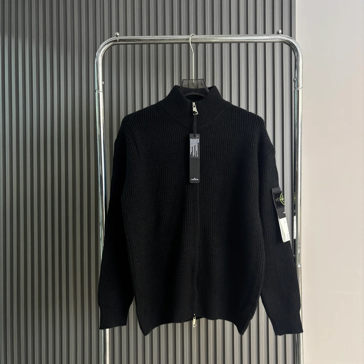 Джемперы И Свитеры Мужские Stone Island 18033033