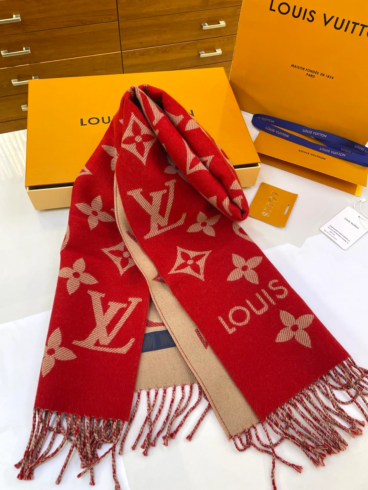 Шарфы Louis Vuitton 266562