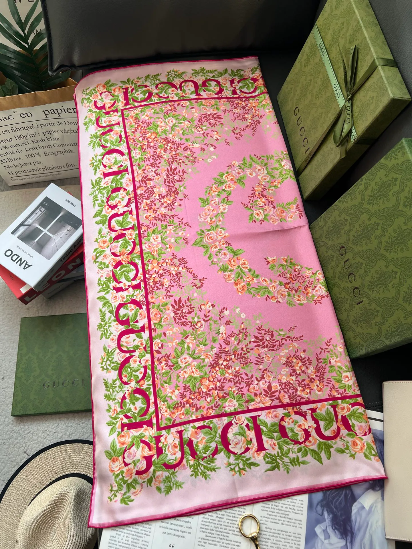 Платки Gucci 11527336