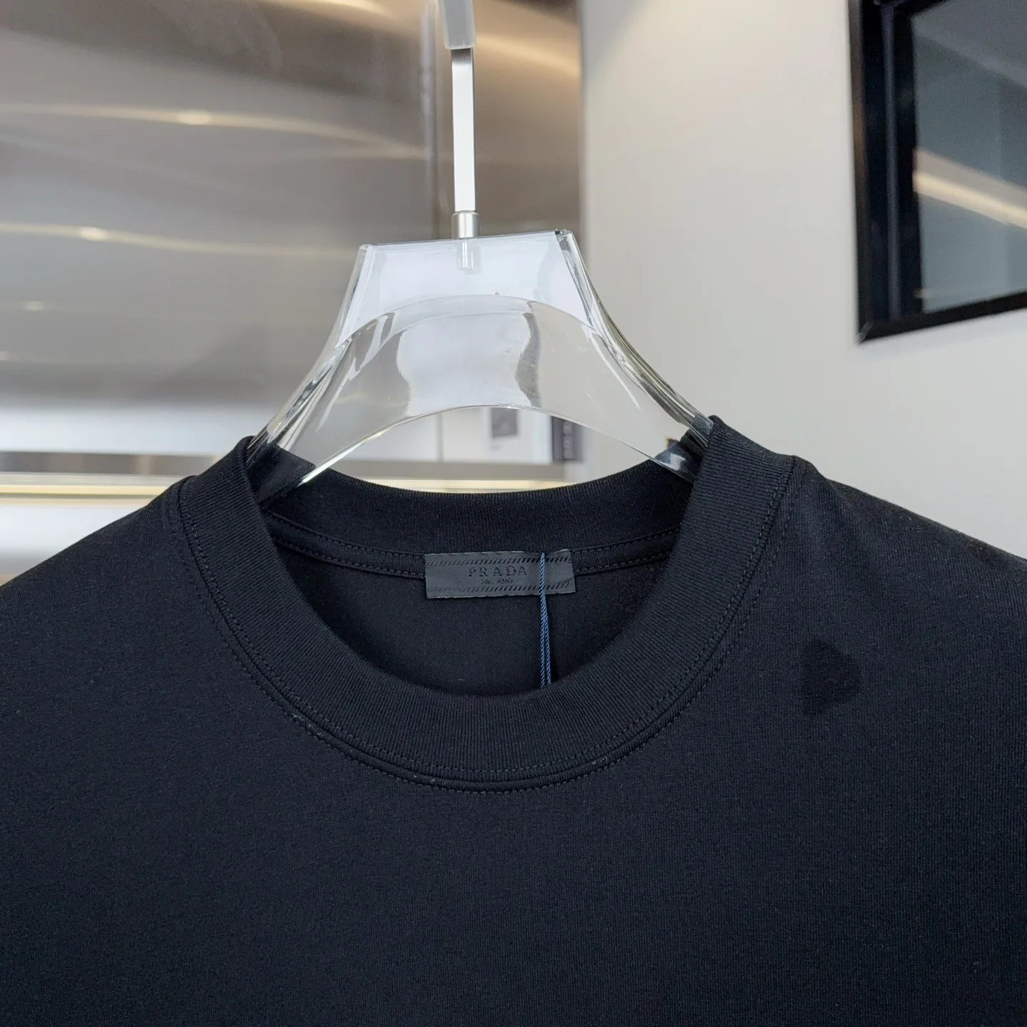 Футболки Женские Prada 11002