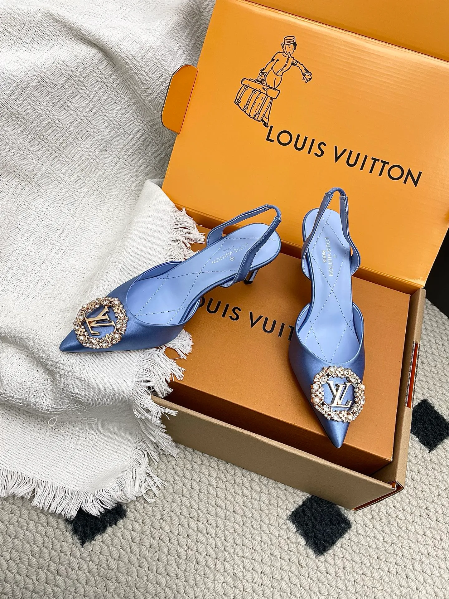 Туфли Женские Louis Vuitton 11194371