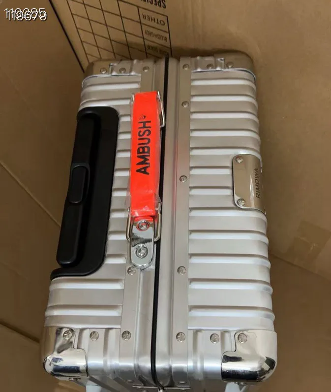 Чемоданы Rimowa 15073876