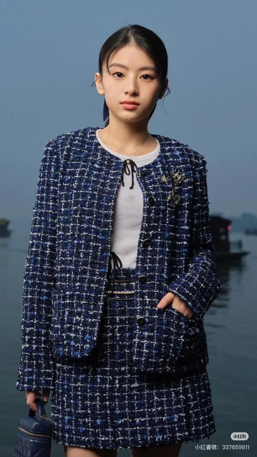 Жакеты Женские Chanel Жакеты Женские Chanel
