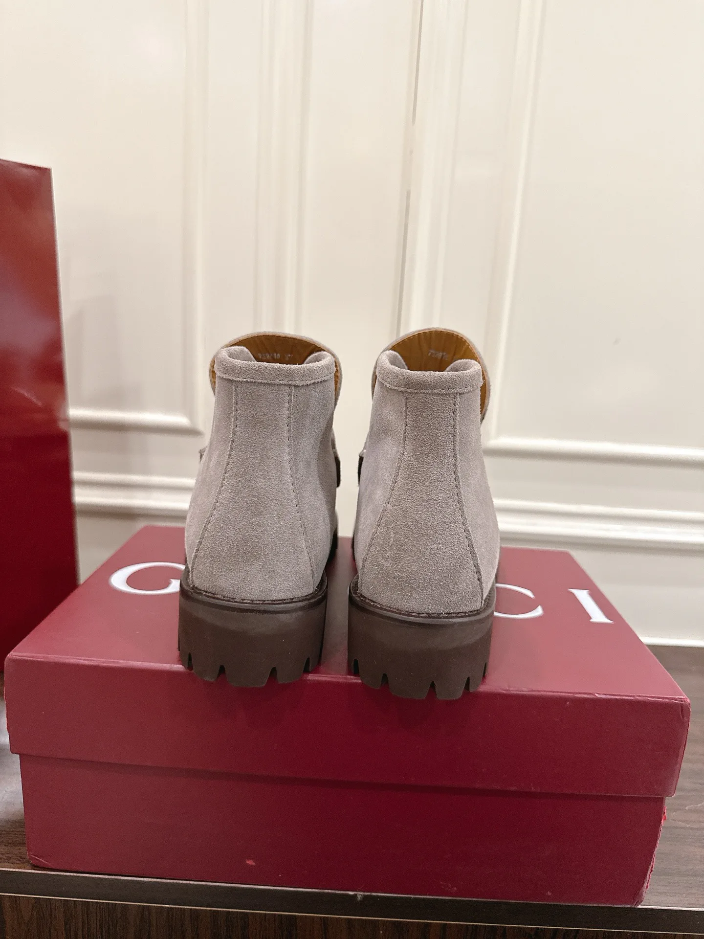 Ботинки Женские Gucci 147030