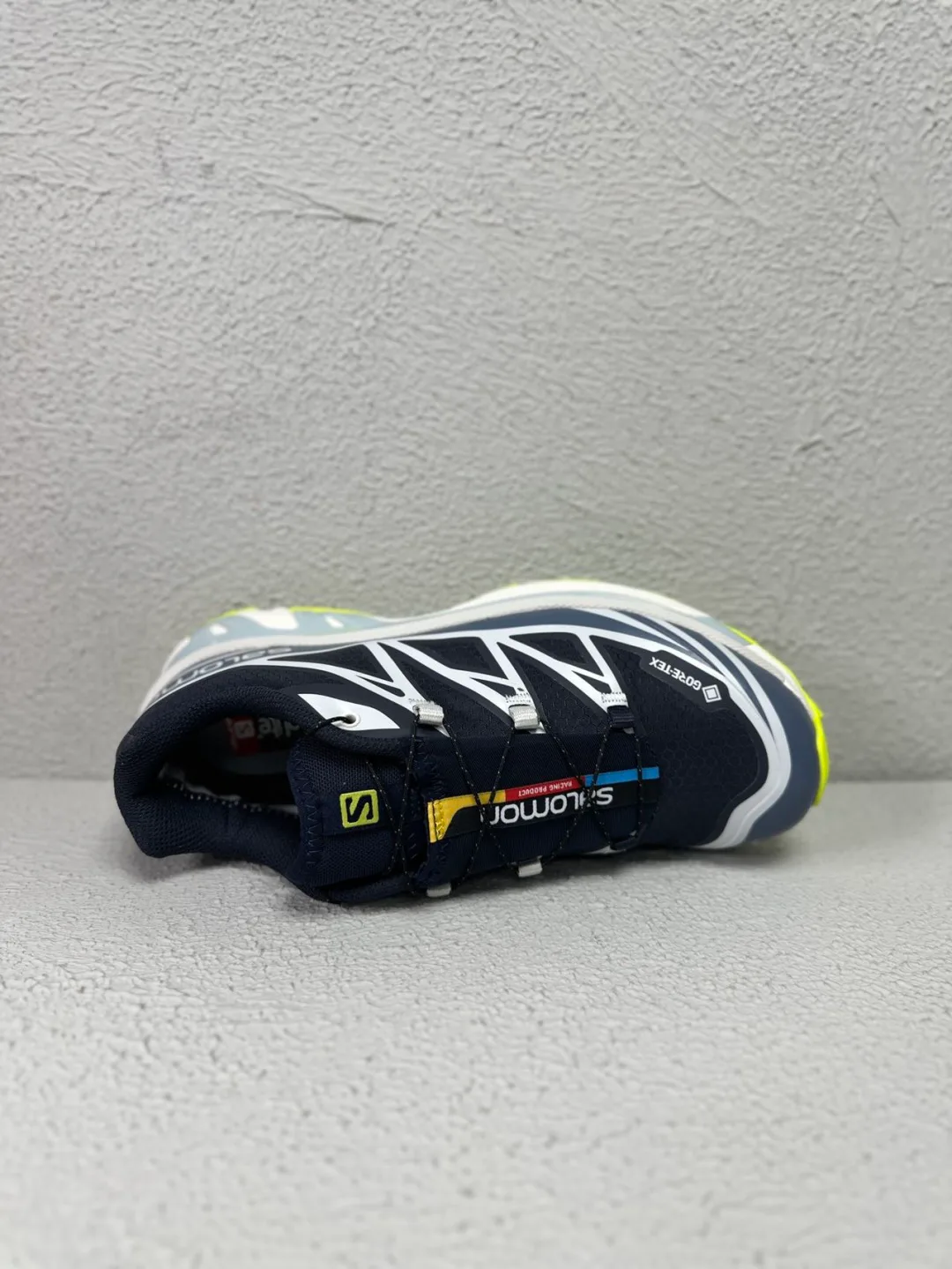 Кроссовки Женские Salomon 17962200