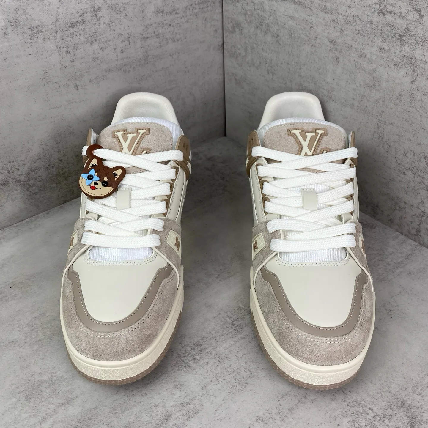 Кроссовки Женские Louis Vuitton 17961751