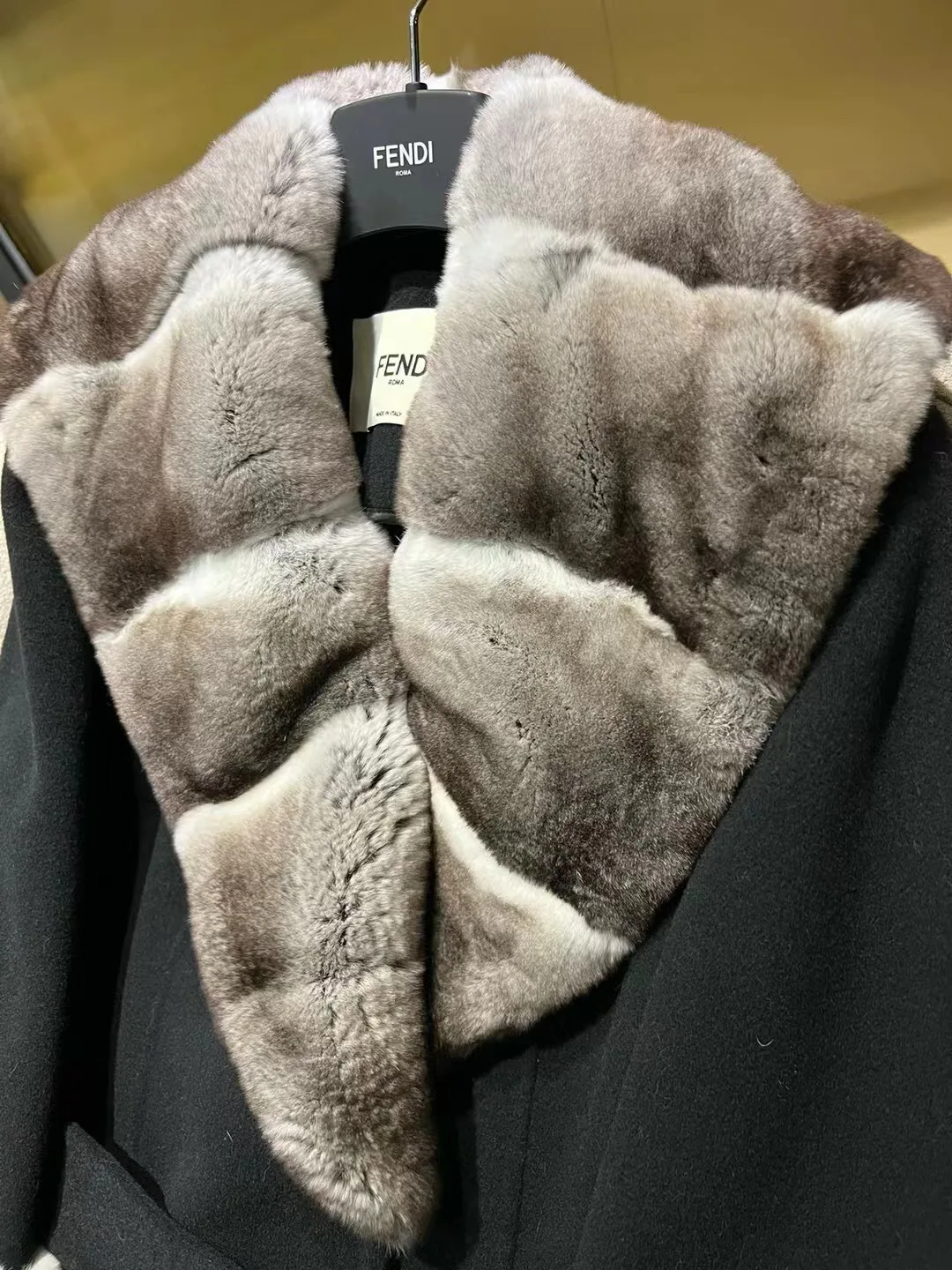 Пальто Женские Fendi 182344
