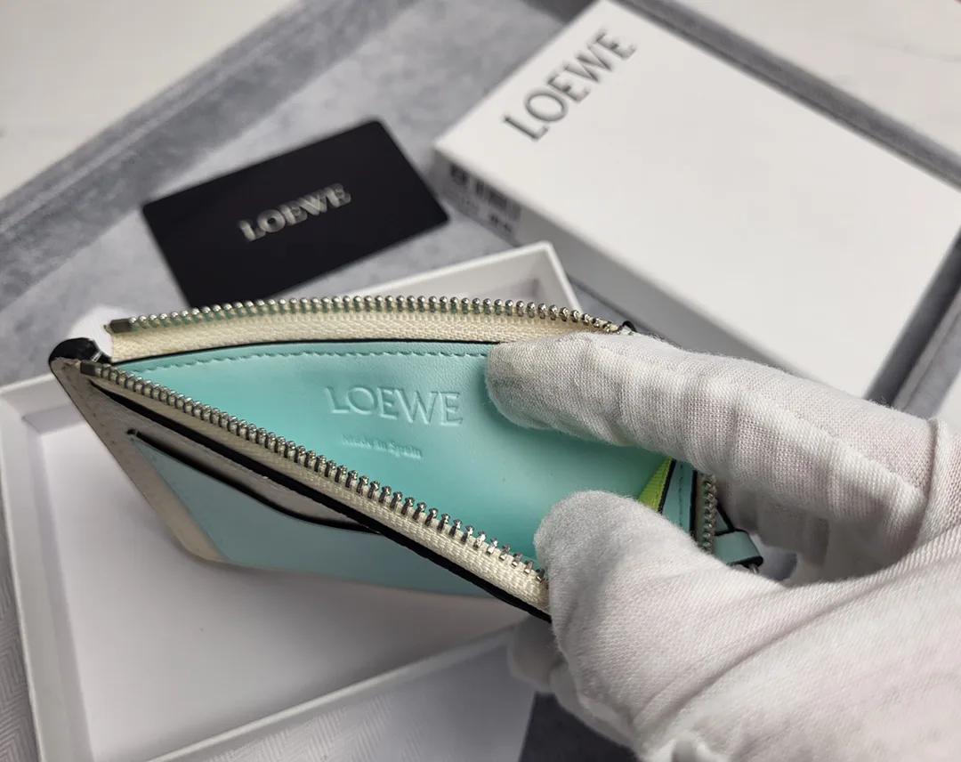 Клатчи Женские Loewe 1890947