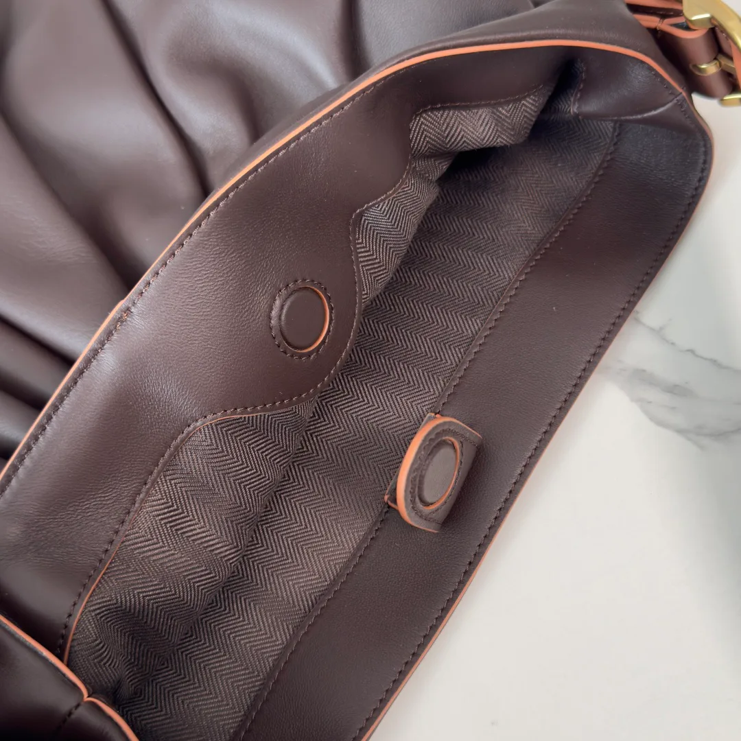 Сумки На Ремне Женские Loewe 11513600