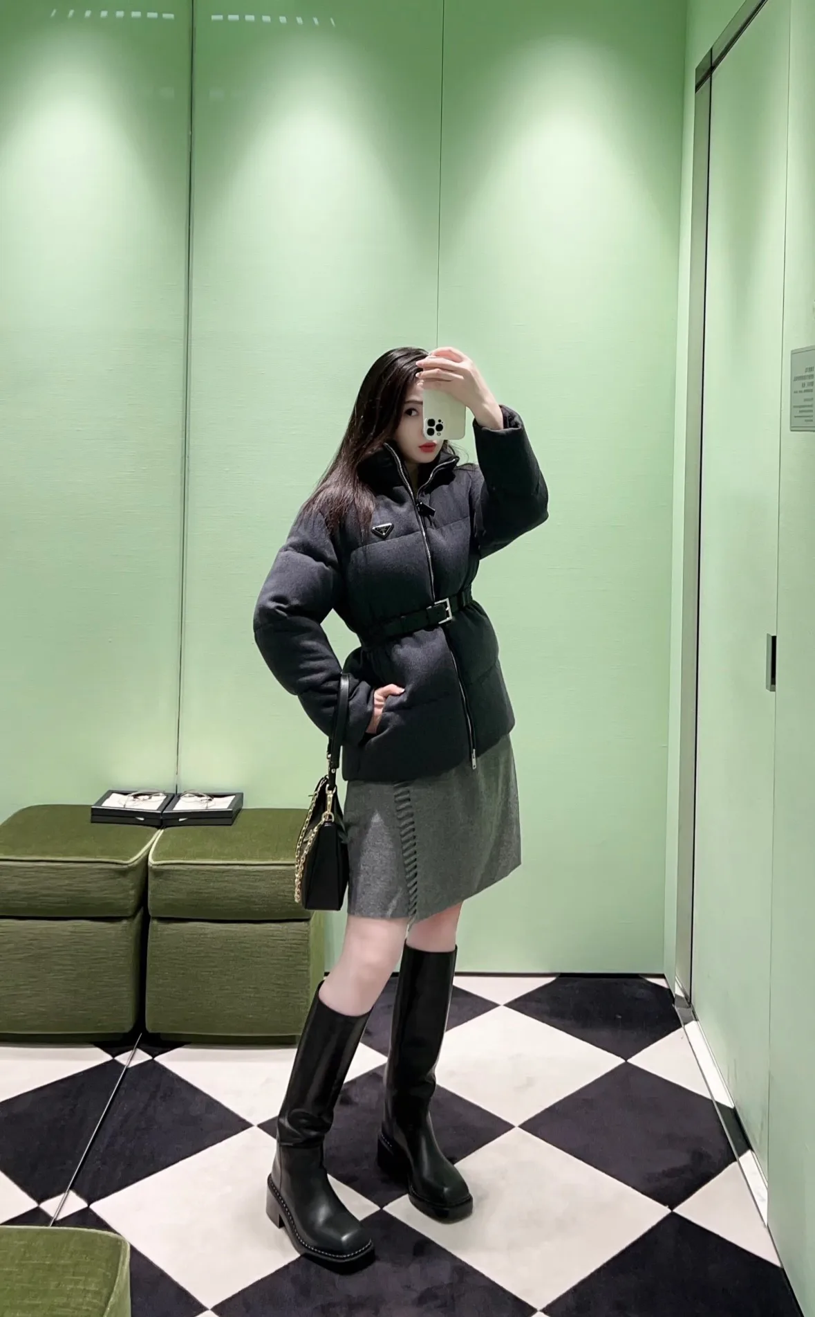 Куртки И Пуховики Женские Prada 17909101