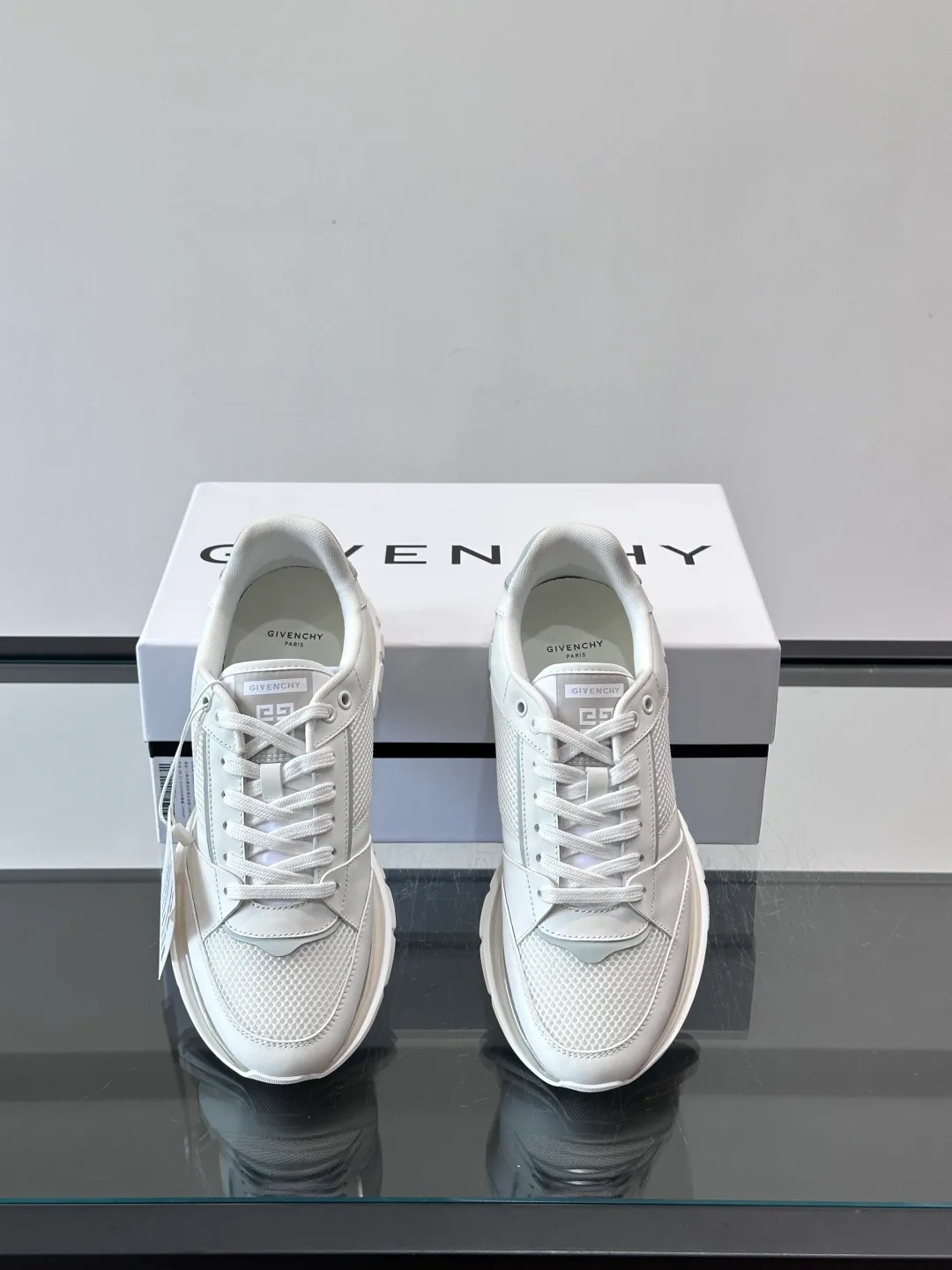 Кроссовки Мужские Givenchy 12917767