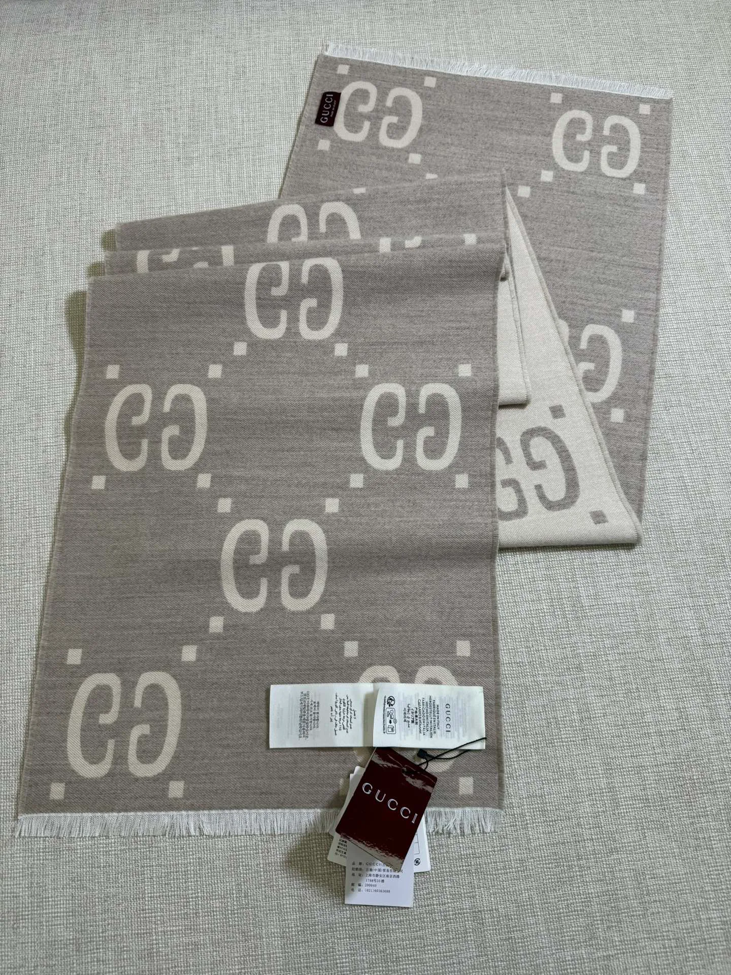 Шарфы Gucci 1748