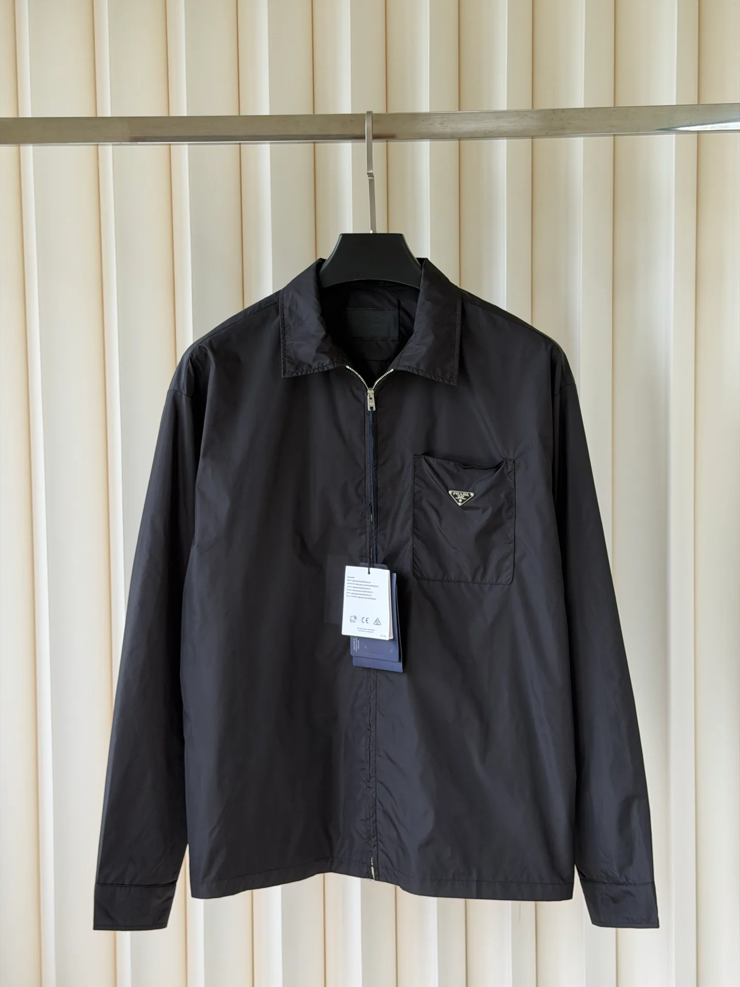 Куртки И Пуховики Мужские Prada 17612833