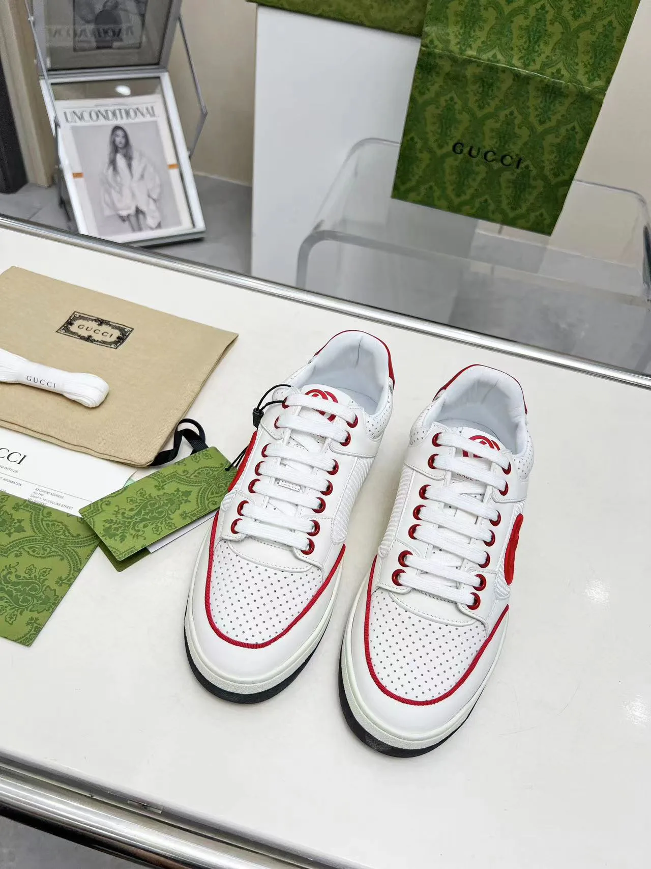 Кроссовки Женские Gucci 5813700