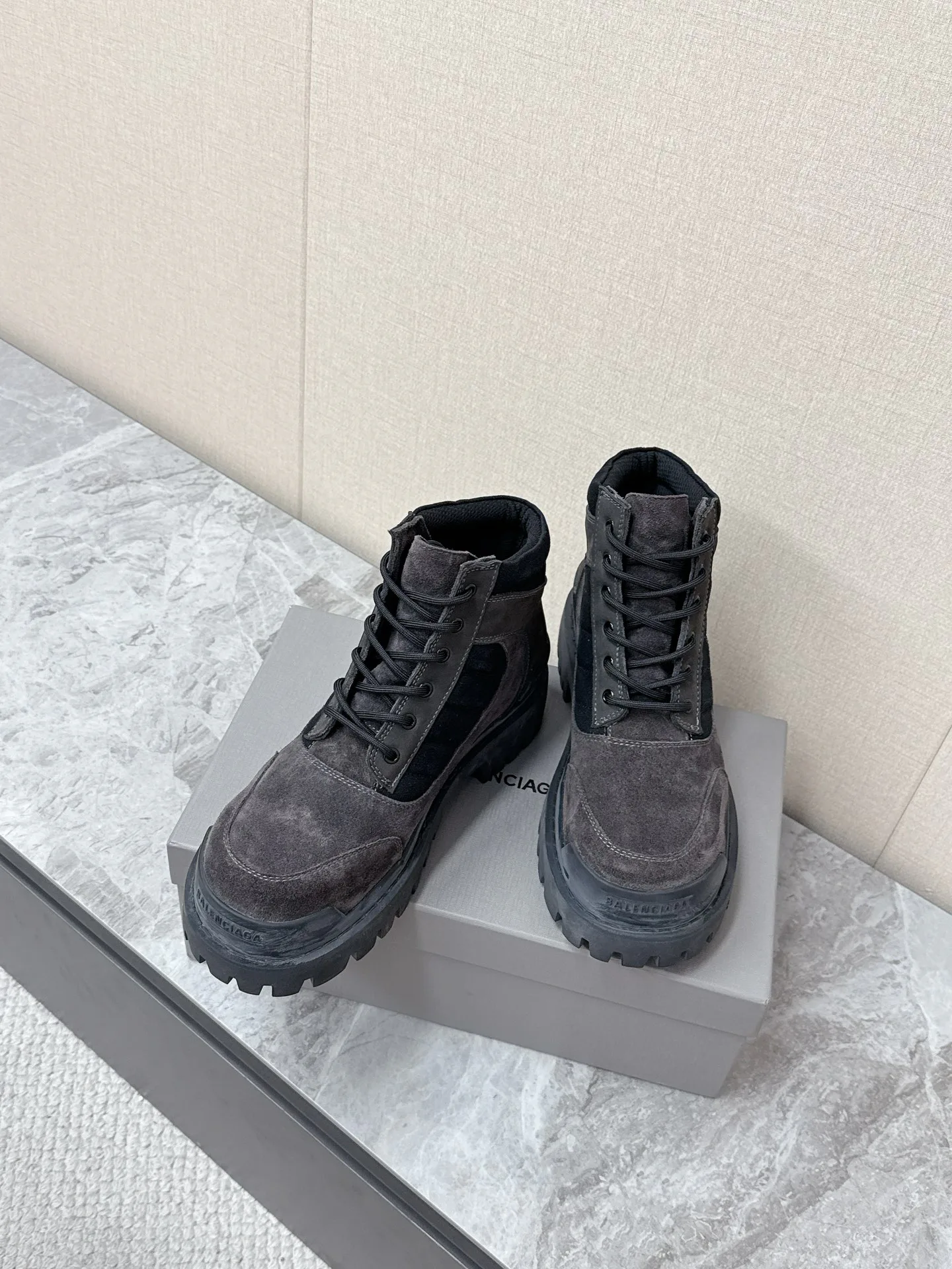 Ботинки Женские Balenciaga 13249553