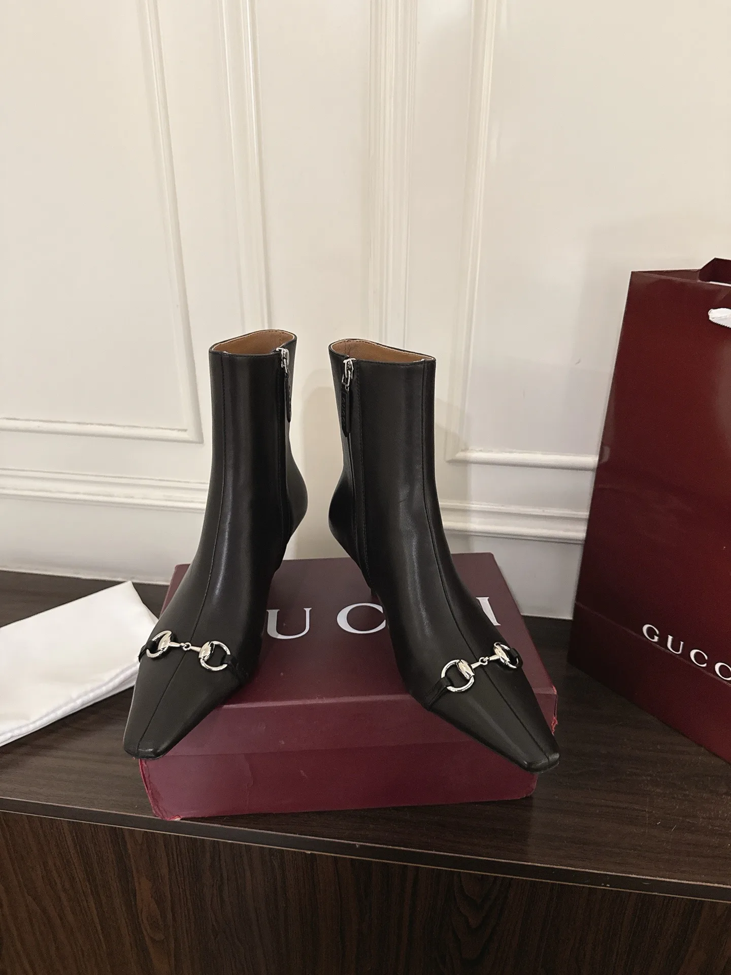 Ботильоны Женские Gucci 17956795