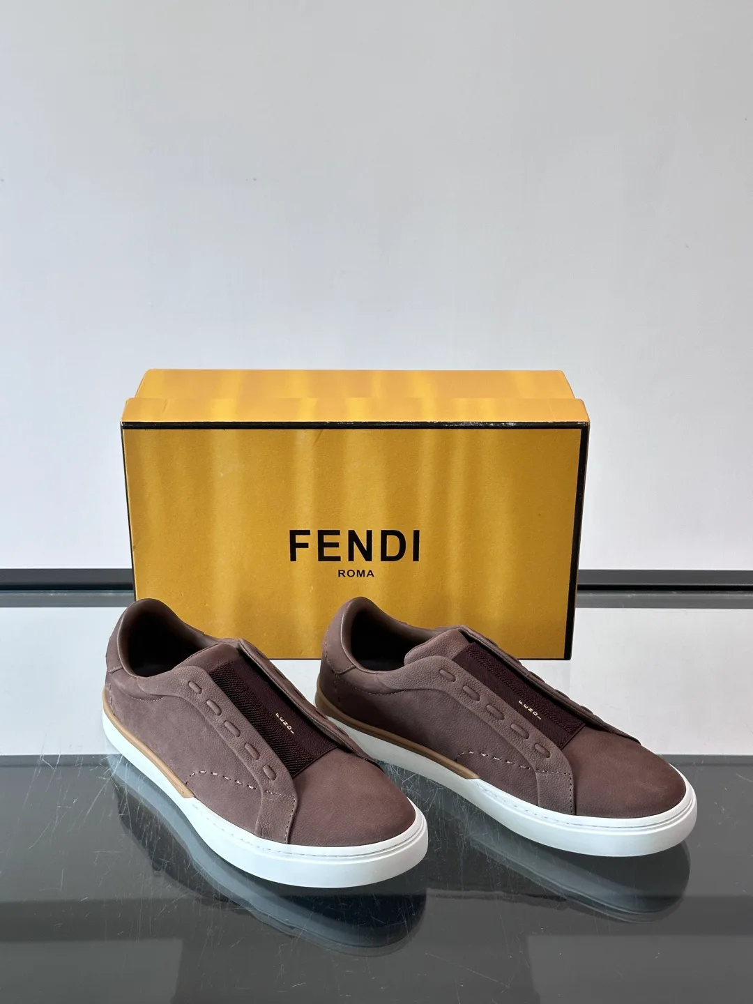 Кроссовки Мужские Fendi 17466860