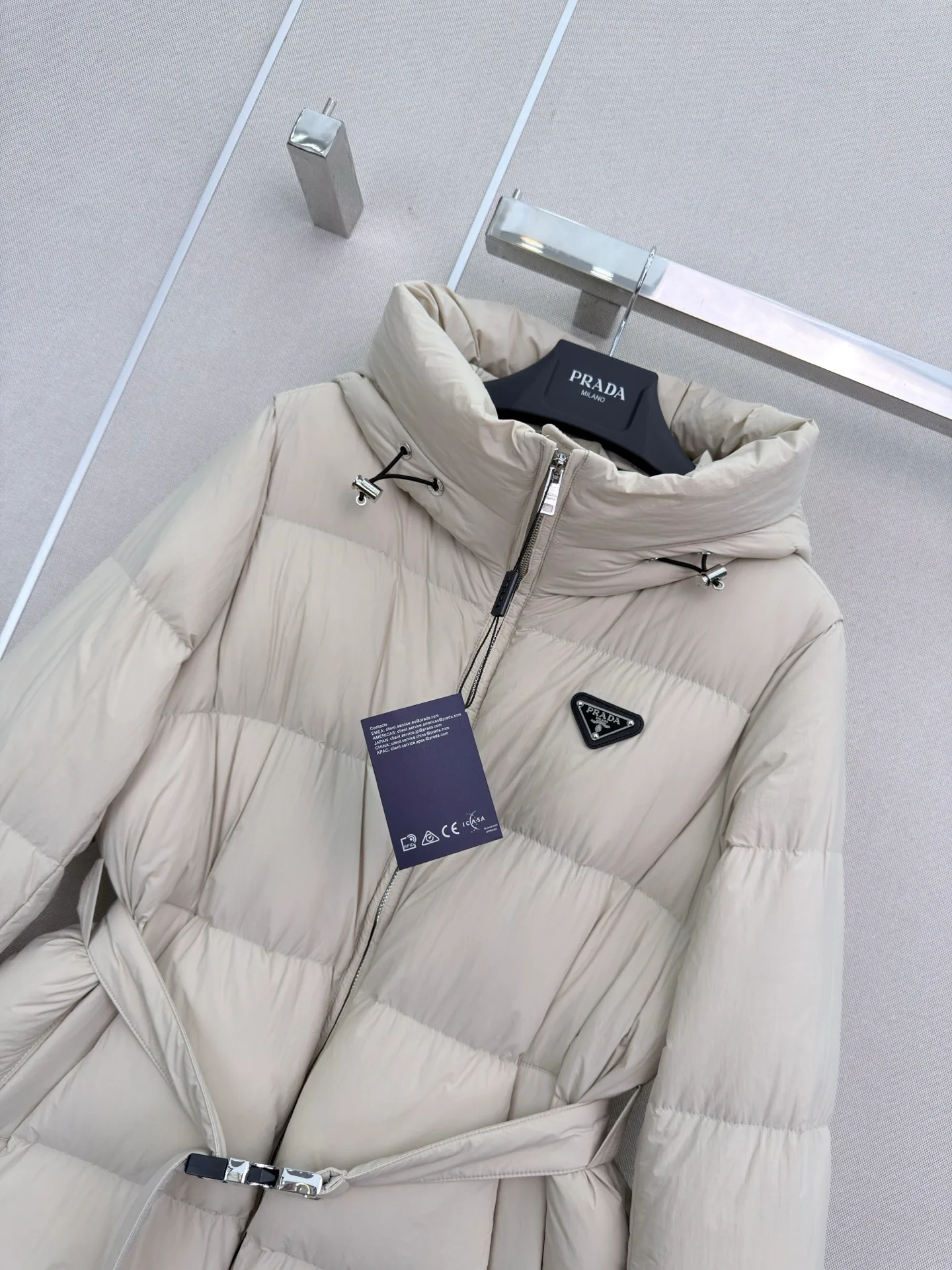 Куртки И Пуховики Женские Prada 18185800